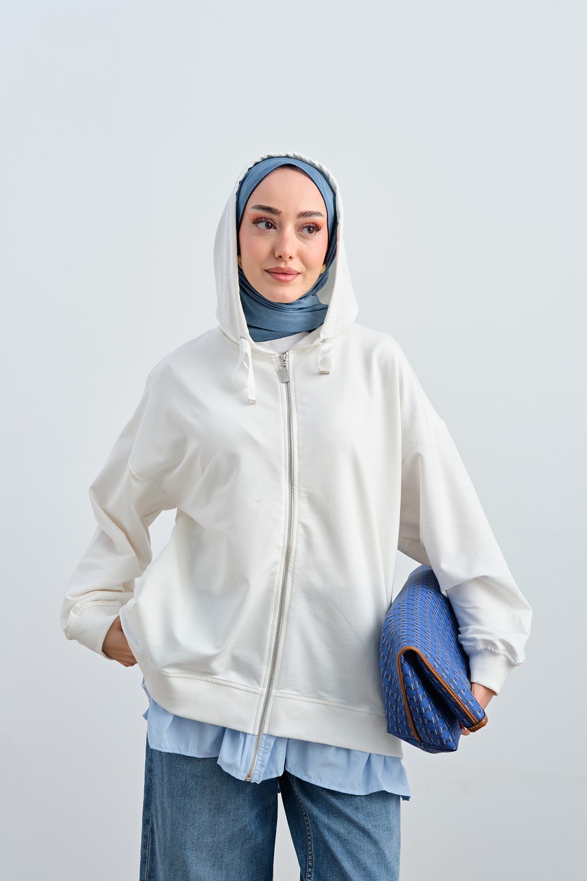 Etek Ve Fırfır Detay Çift Renk Sweatshirt Beyaz