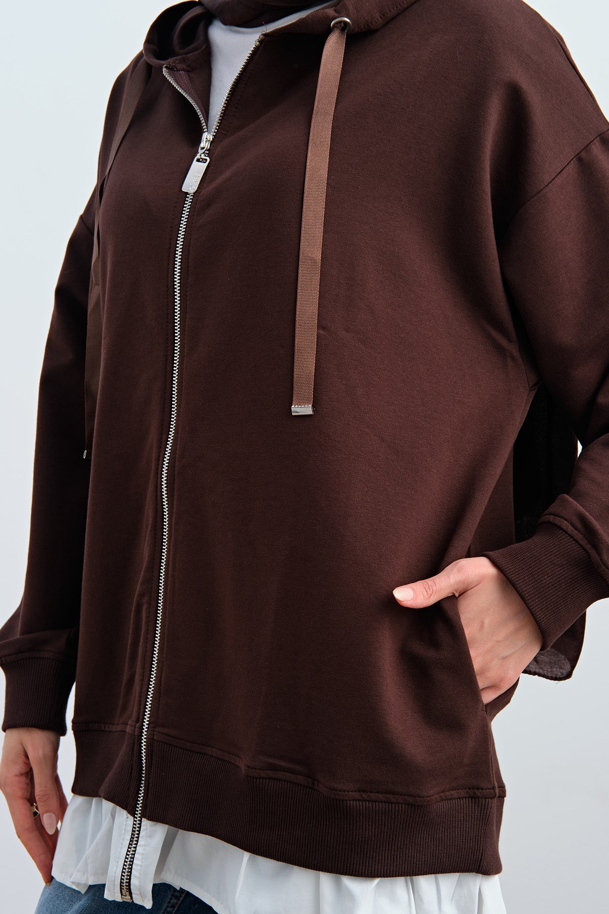Etek Ve Fırfır Detay Çift Renk Sweatshirt Kahverengi