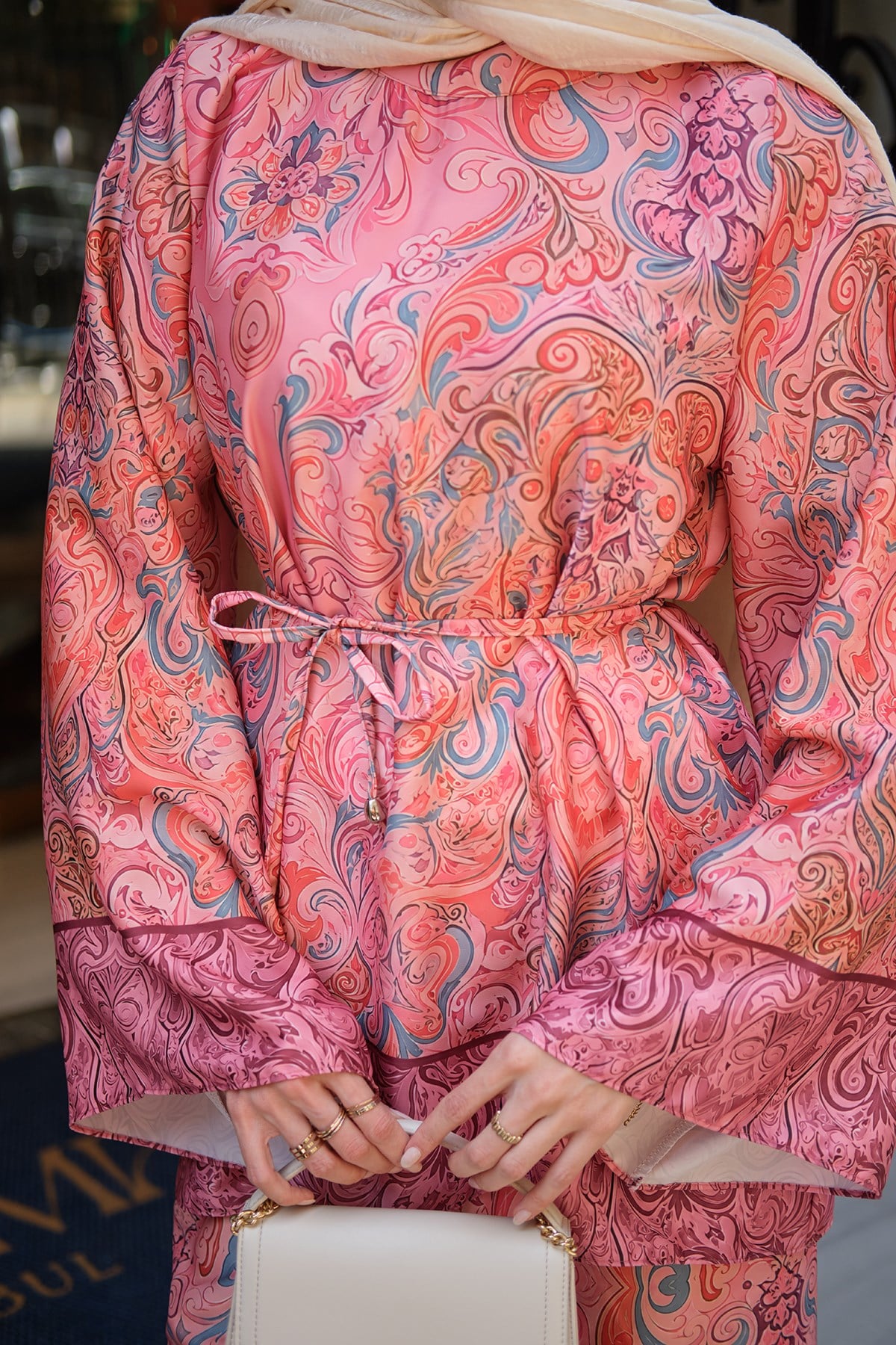 Etnik Desen Saten Bel Bağlamalı Takım Pembe