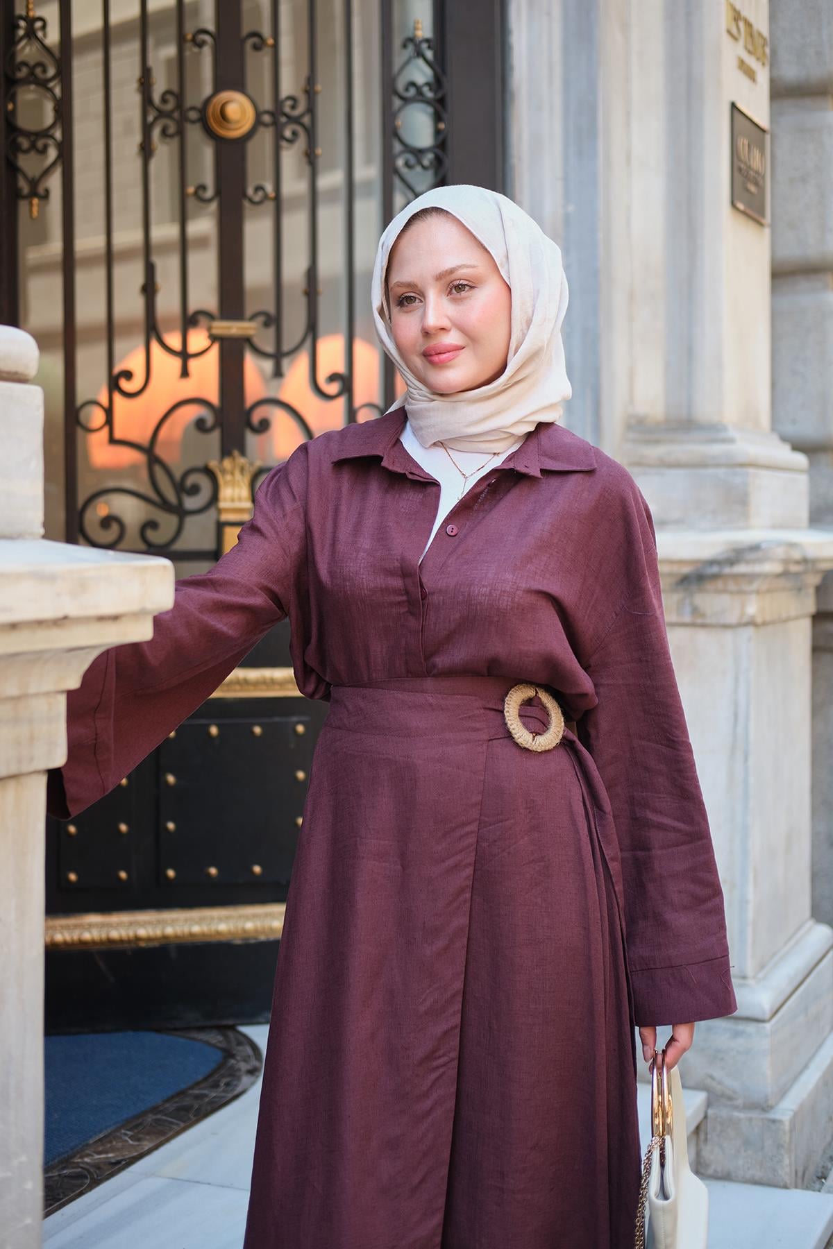Gizli Düğme Detaylı Hasır Bronşlu Takım Bordo