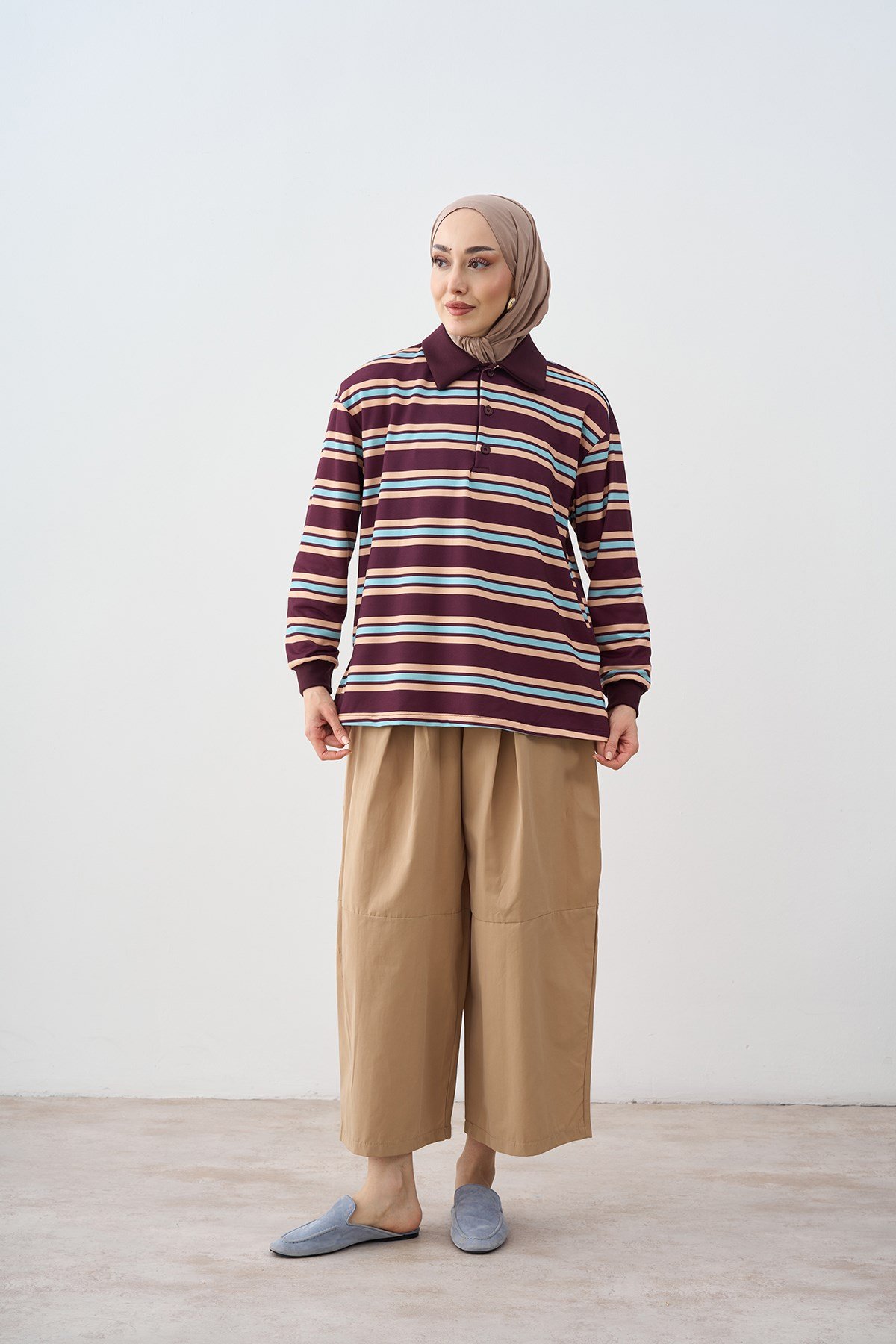 Gömlek Yaka Yarım Düğmeli Sweatshirt Mürdüm
