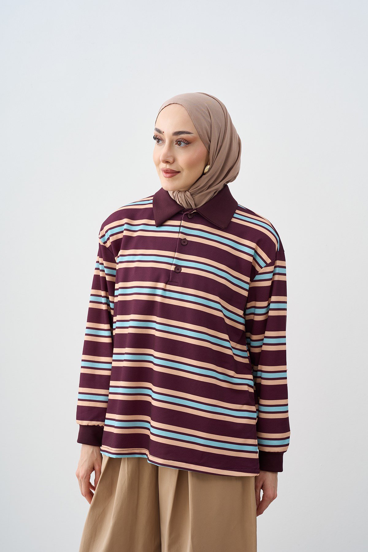 Gömlek Yaka Yarım Düğmeli Sweatshirt Mürdüm