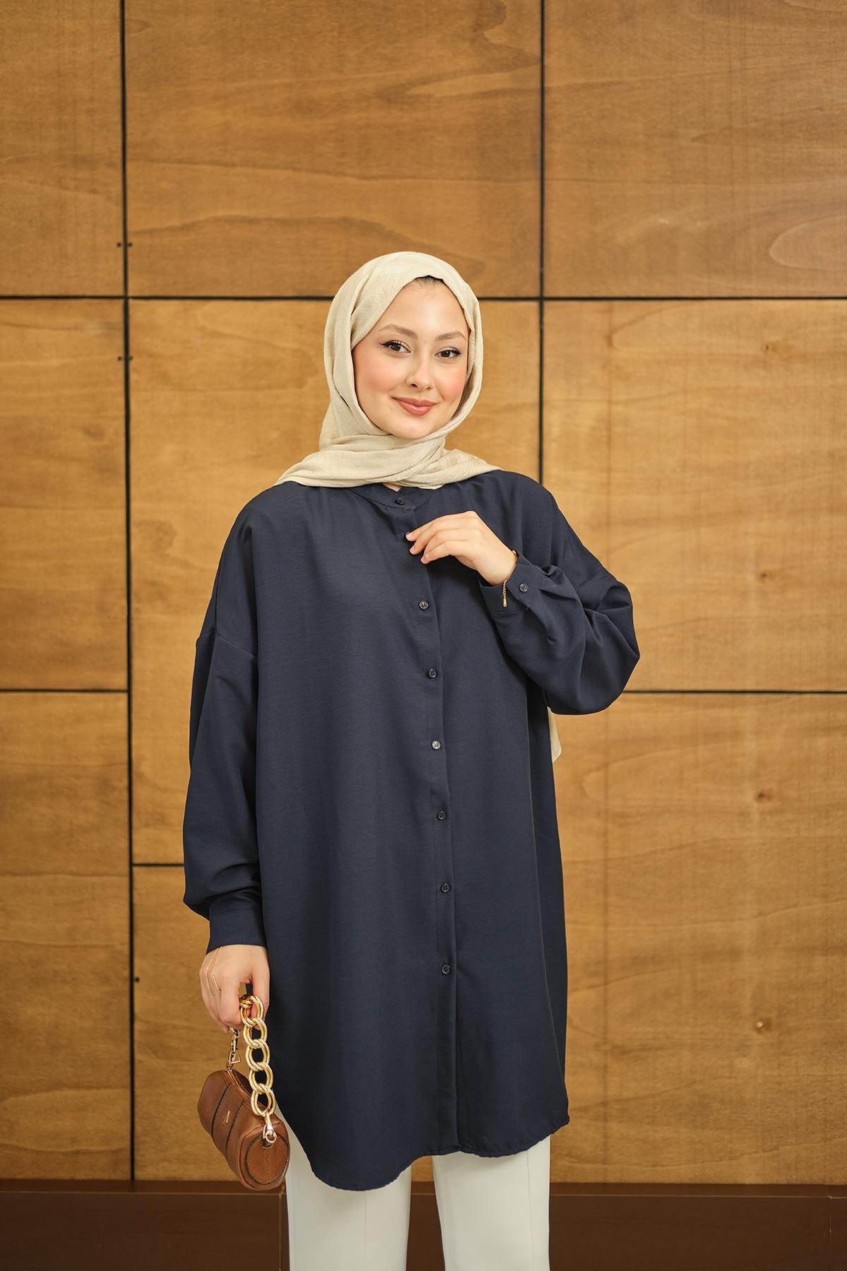 Hakim Yaka Basic Gömlek Lacivert