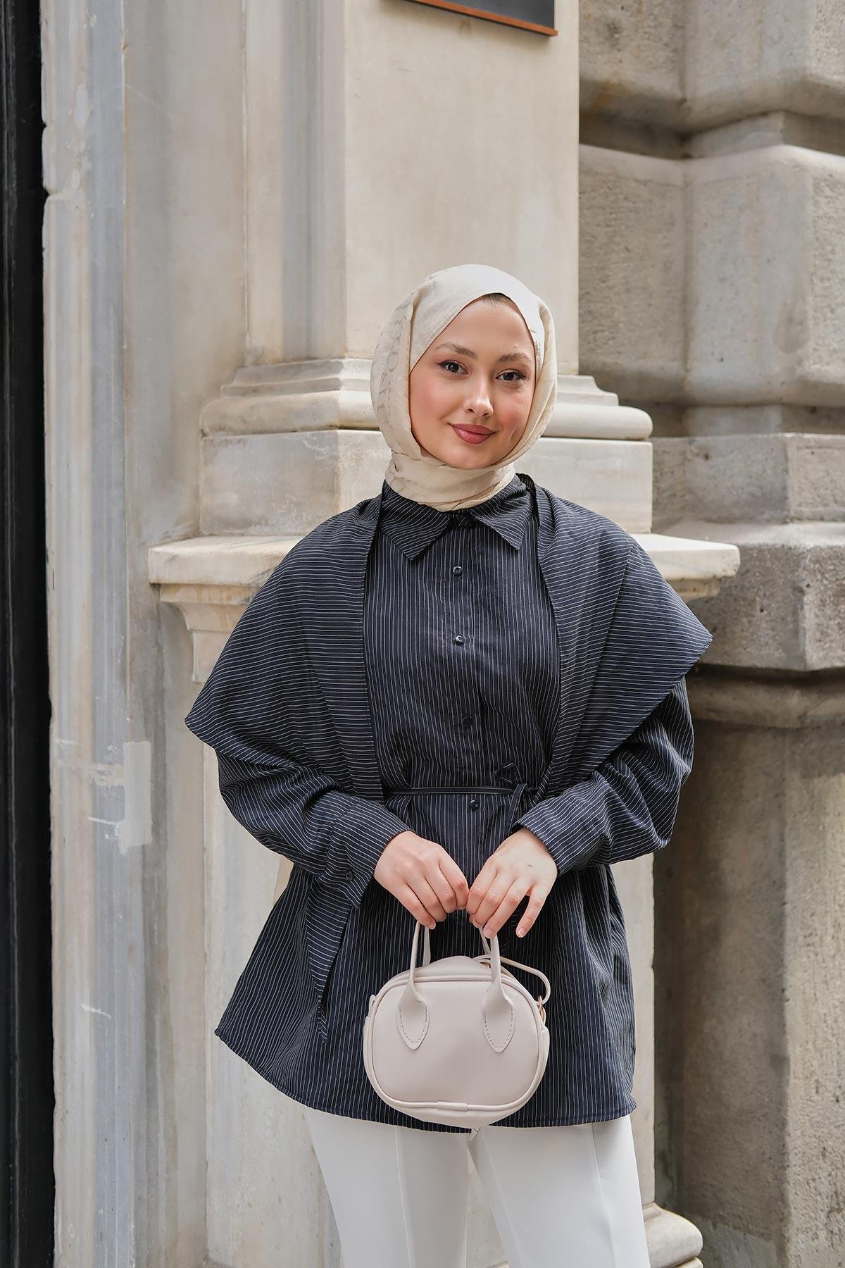 İnce Çizgili Bel Bağlamalı Gömlek Lacivert