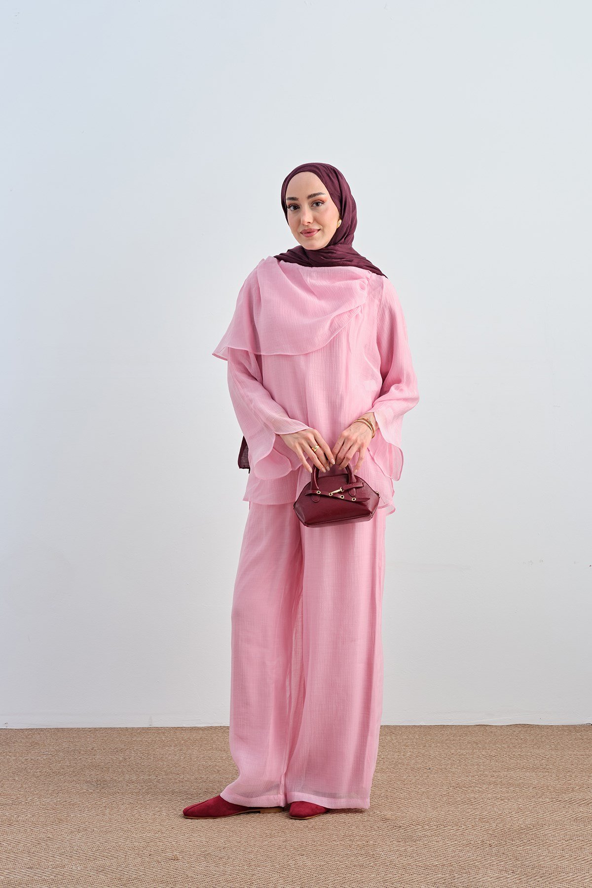 Kendinden Desenli İç Astarlı Tül Takım Pembe
