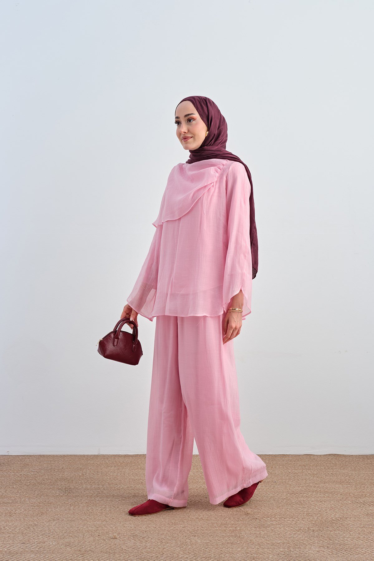 Kendinden Desenli İç Astarlı Tül Takım Pembe