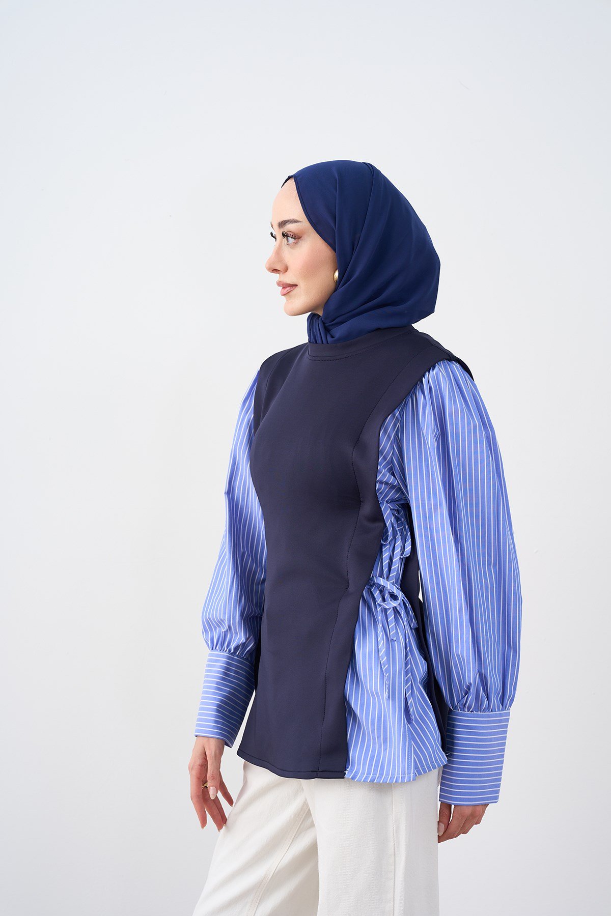 Kolları Çizgili Yan Bağlama Detay Tunik Lacivert