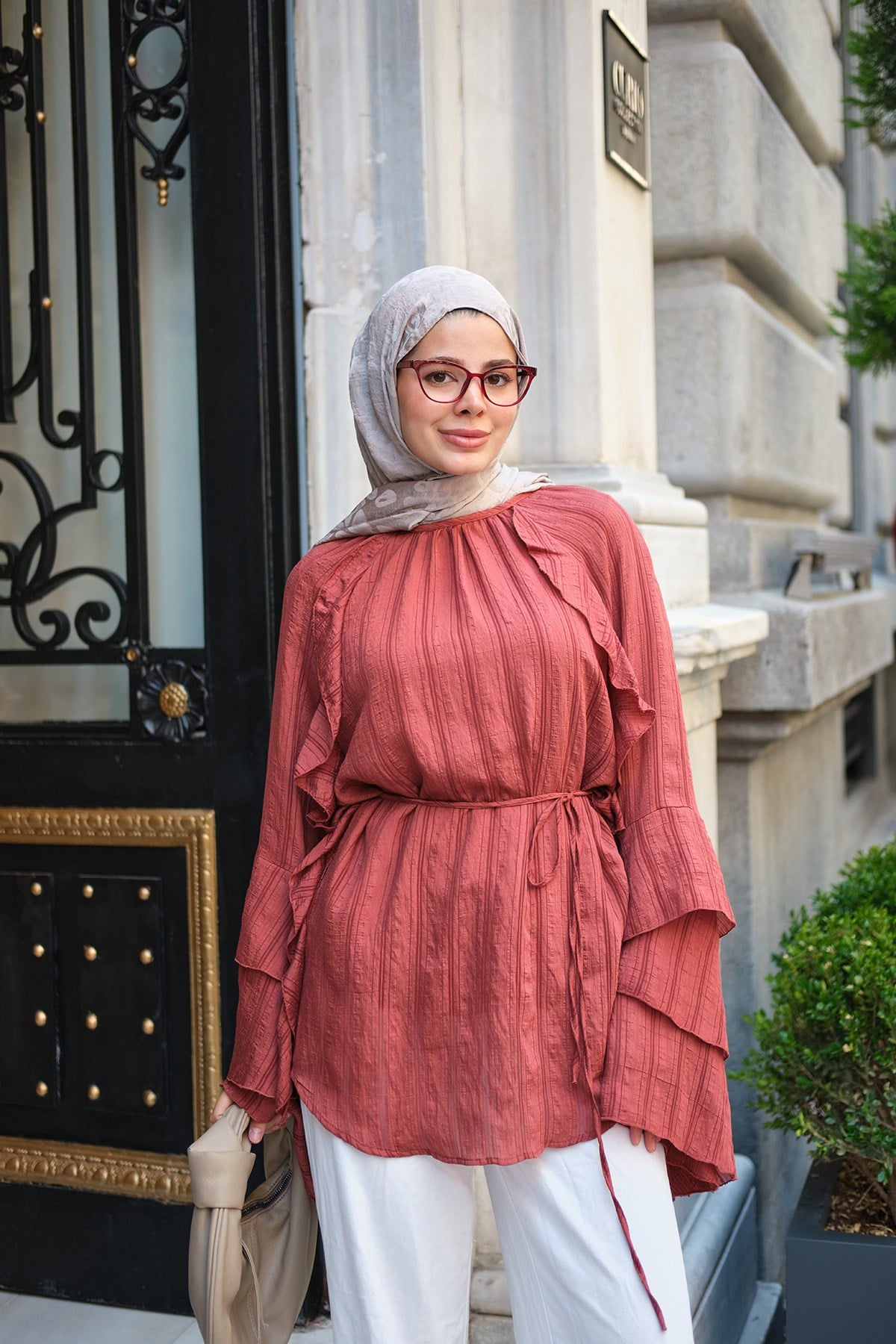 Kolları Katlı Önü Fırfır Detay Bel Bağlamalı Tunik Kiremit