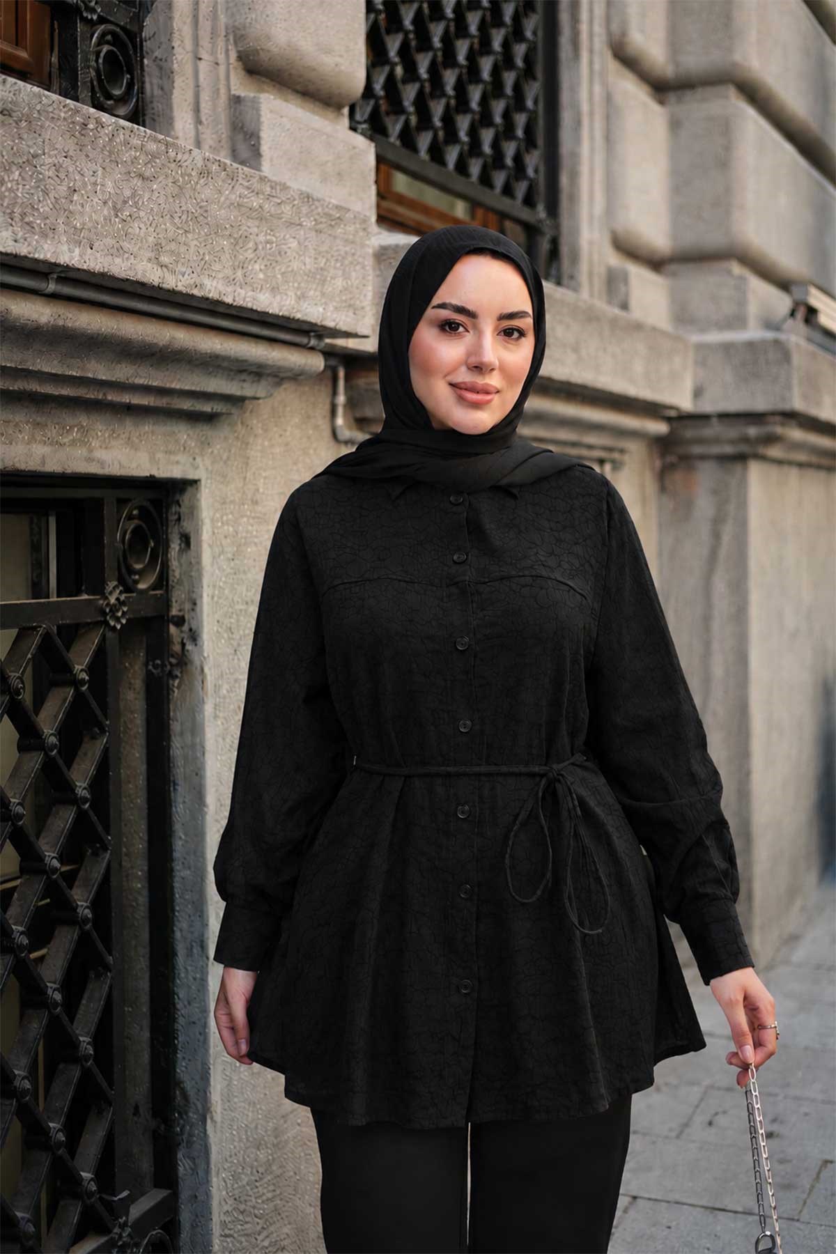 Lotus Çiçek Desen Bel Bağlamalı Gömlek Siyah