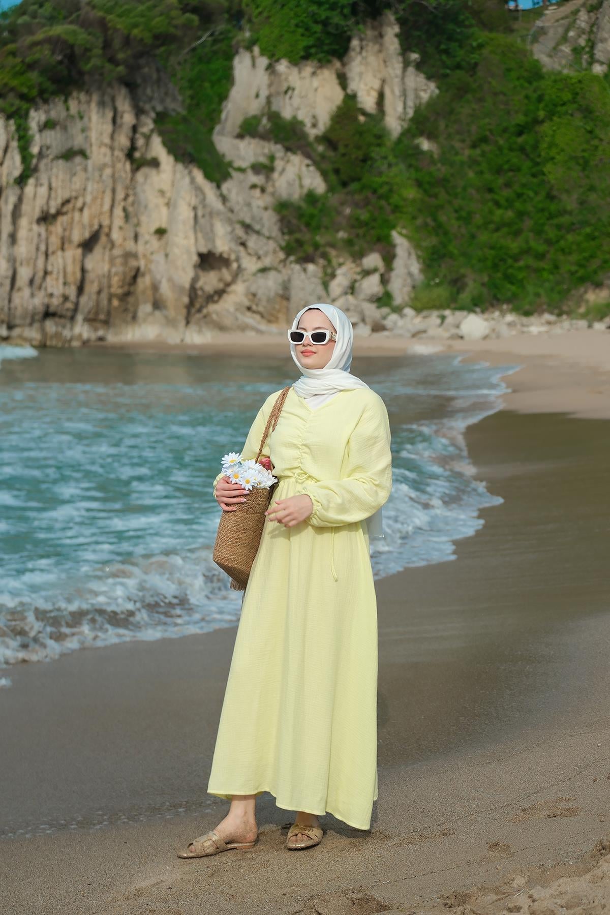 Olivia Elbise Sarı