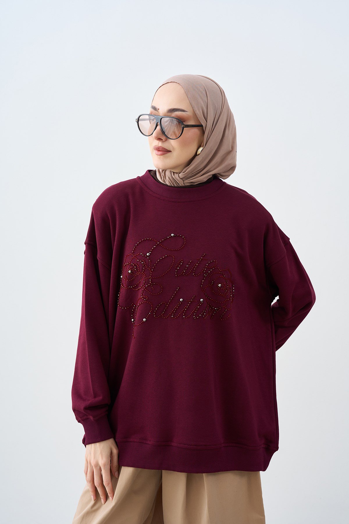Önü İşlemeli Balon Kol Sweatshirt Bordo