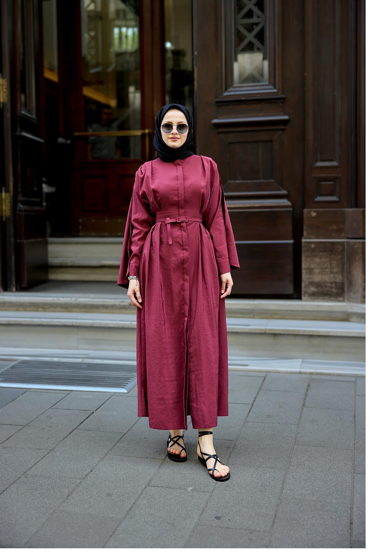 Pelerinli Elbise Bordo