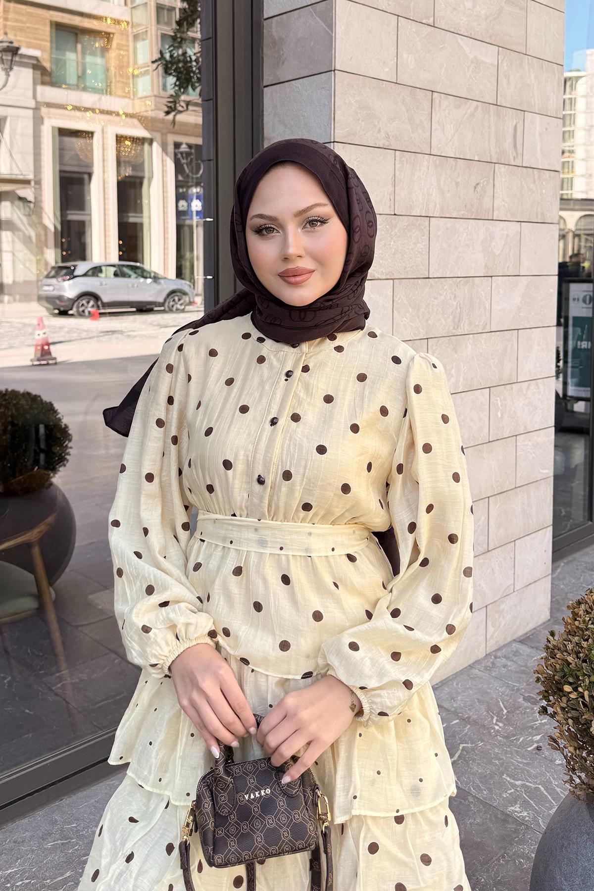 Puantiye Detaylı Kat Kat Bel Bağlamalı Elbise Krem