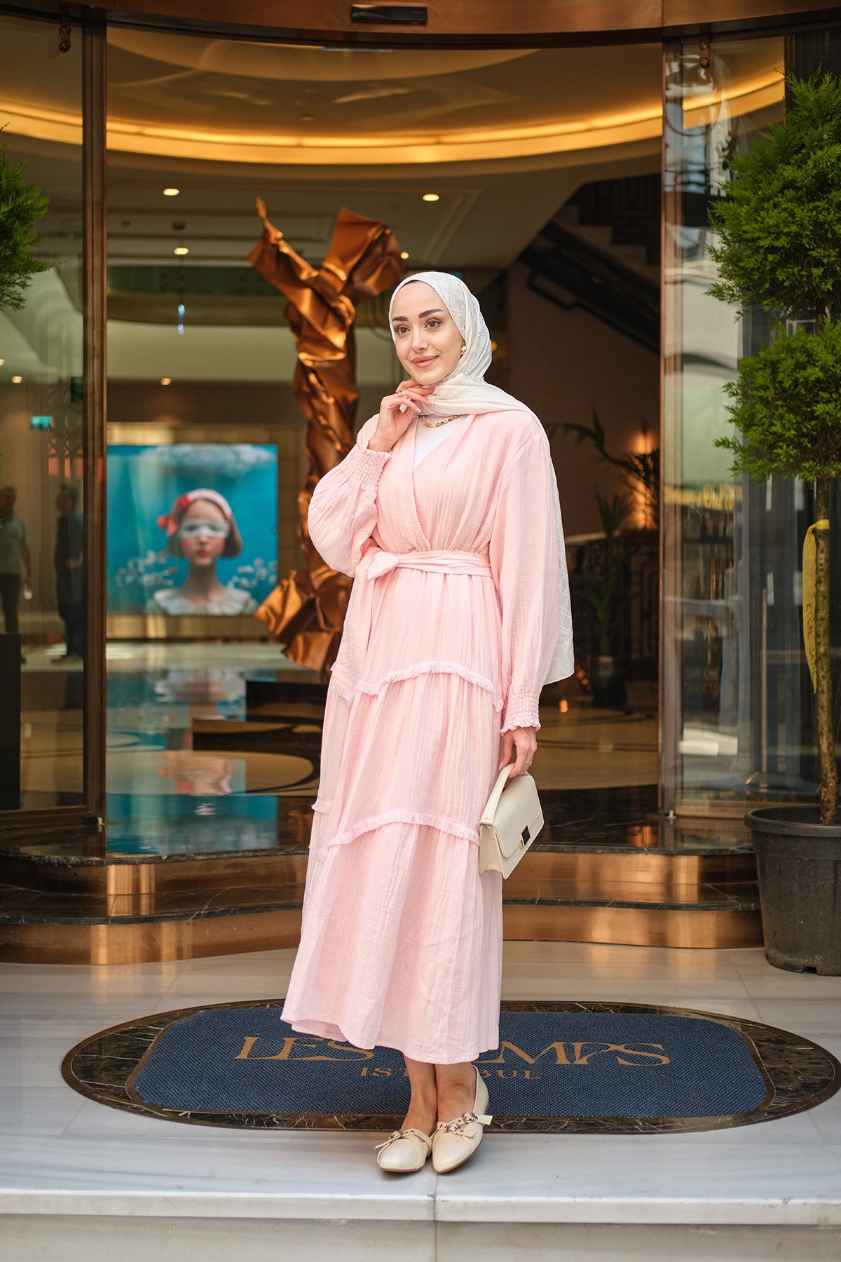 Püskül Detay V Yaka Bel Bağlamalı Elbise Pembe