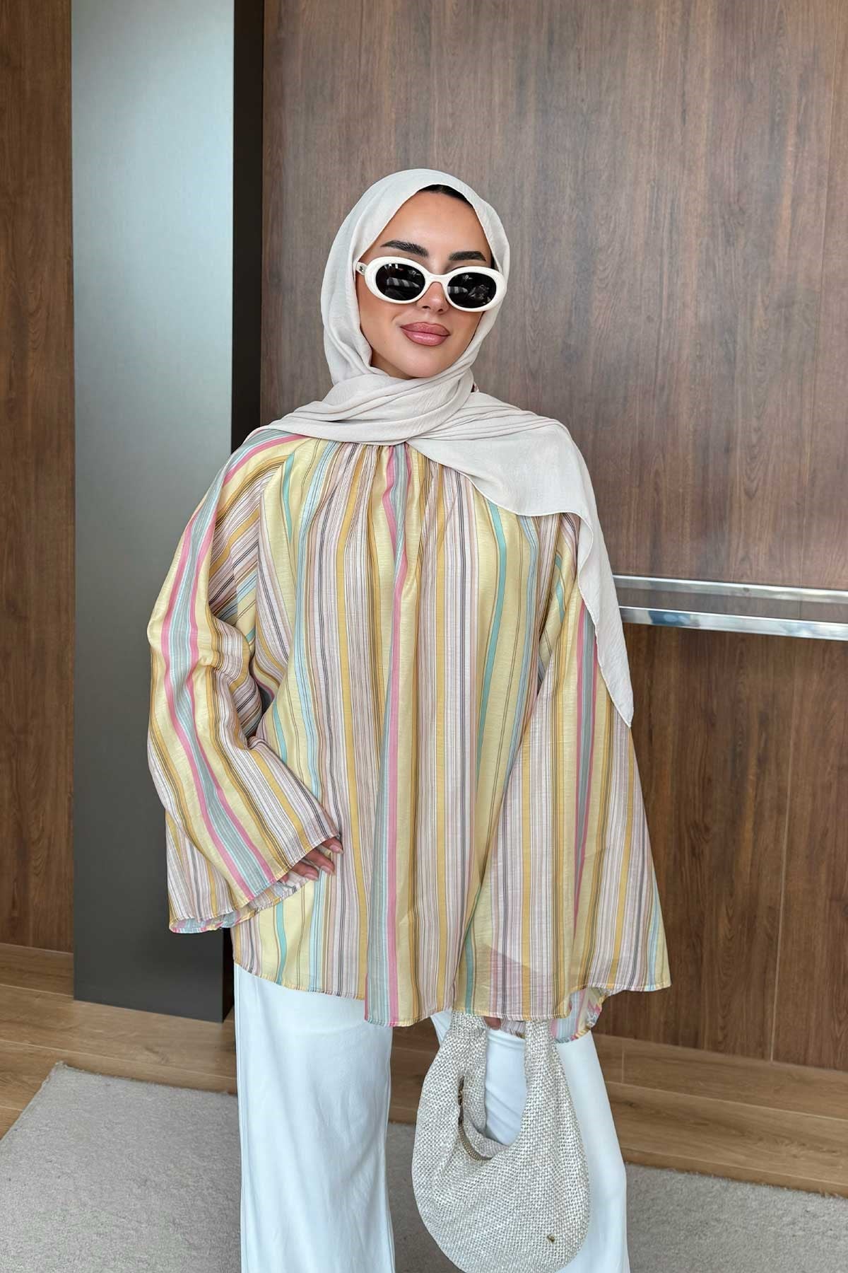 Rengarenk Çizgi Desen İç Astarlı Tül Bluz Sarı