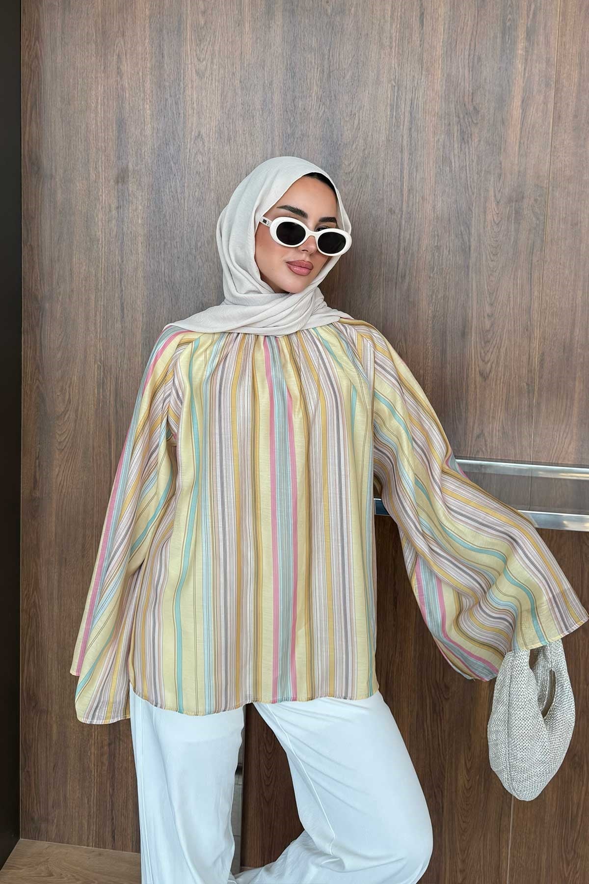 Rengarenk Çizgi Desen İç Astarlı Tül Bluz Sarı