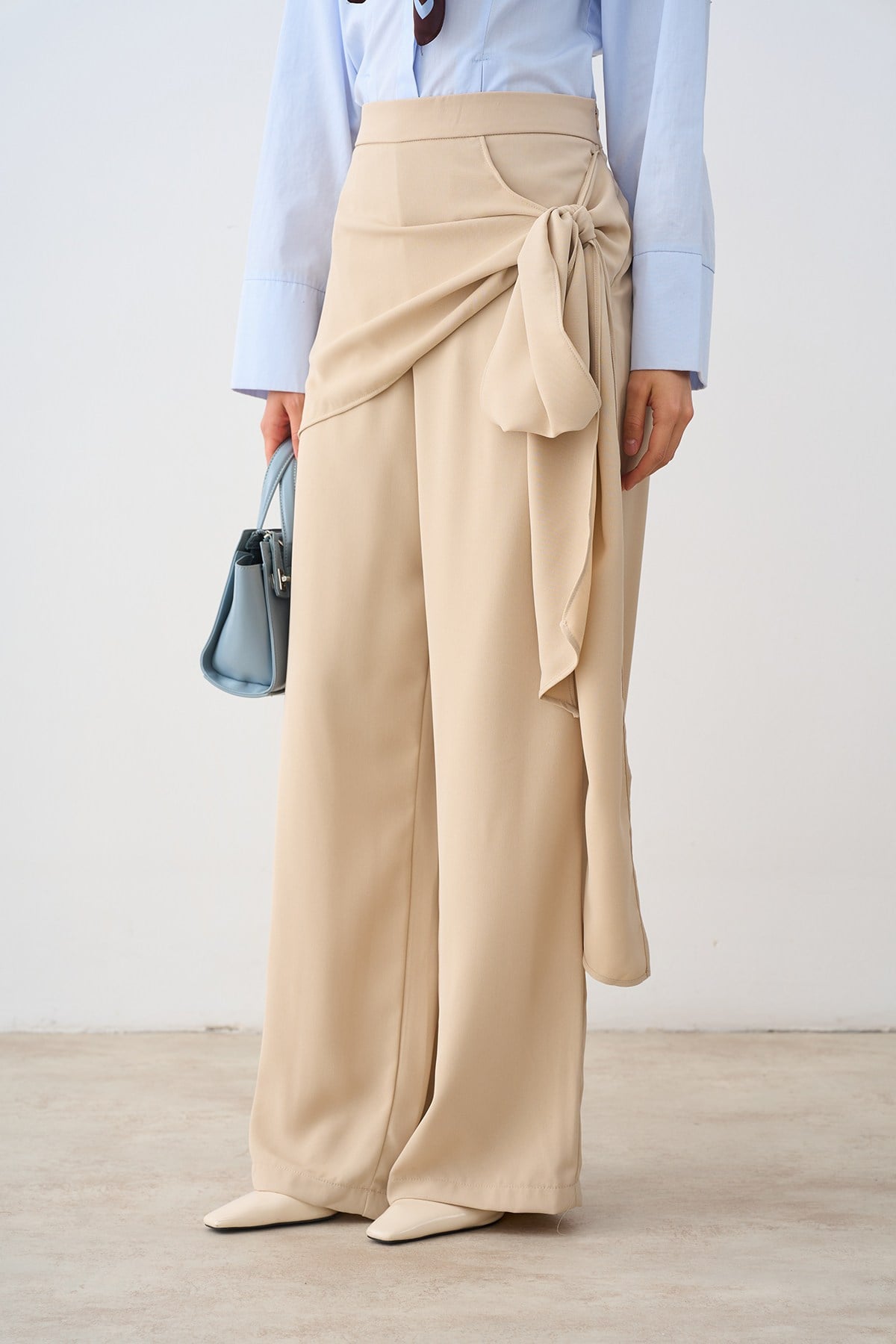 Şal Detaylı Pantolon Krem