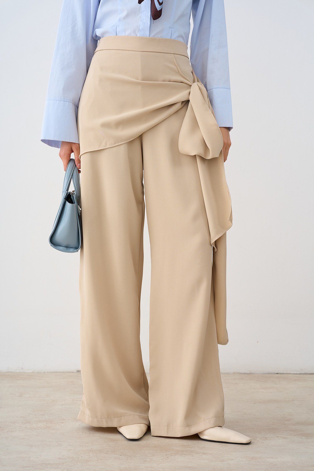 Şal Detaylı Pantolon Krem