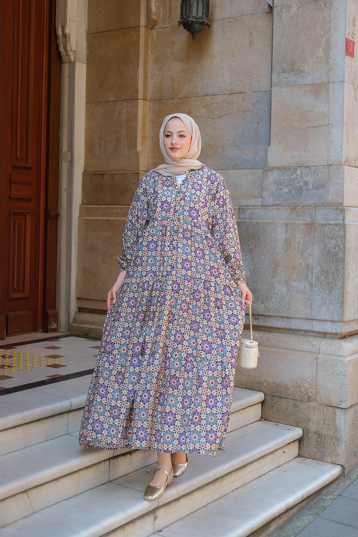 Stilize Çiçek Desenli Elbise Lacivert