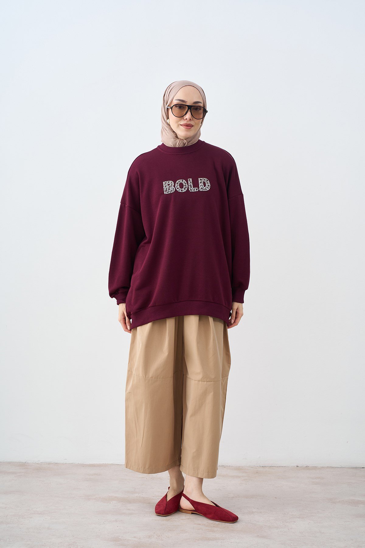 Taş İşlemeli Bisiklet Yaka Sweatshirt Mor