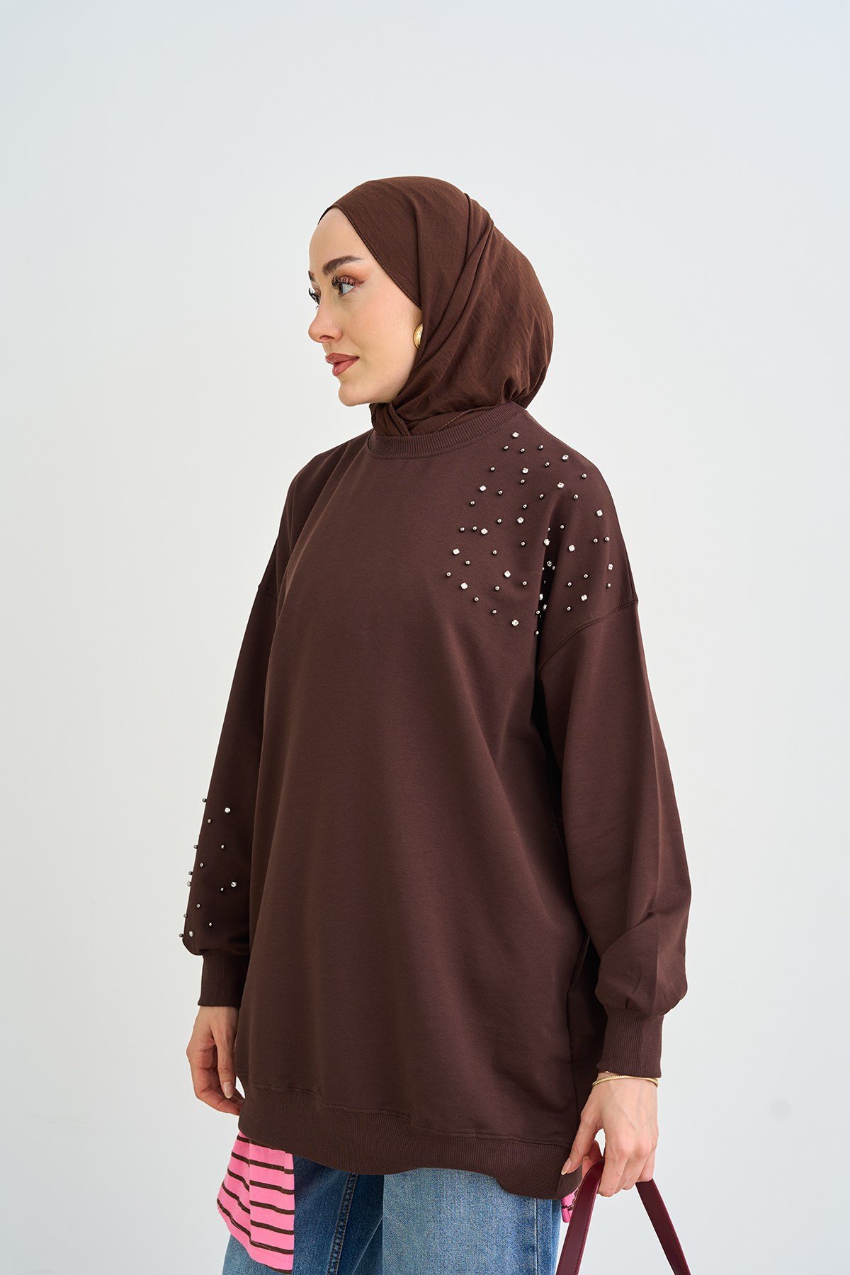 Taş Ve İnci Detaylı Sweatshirt Kahverengi