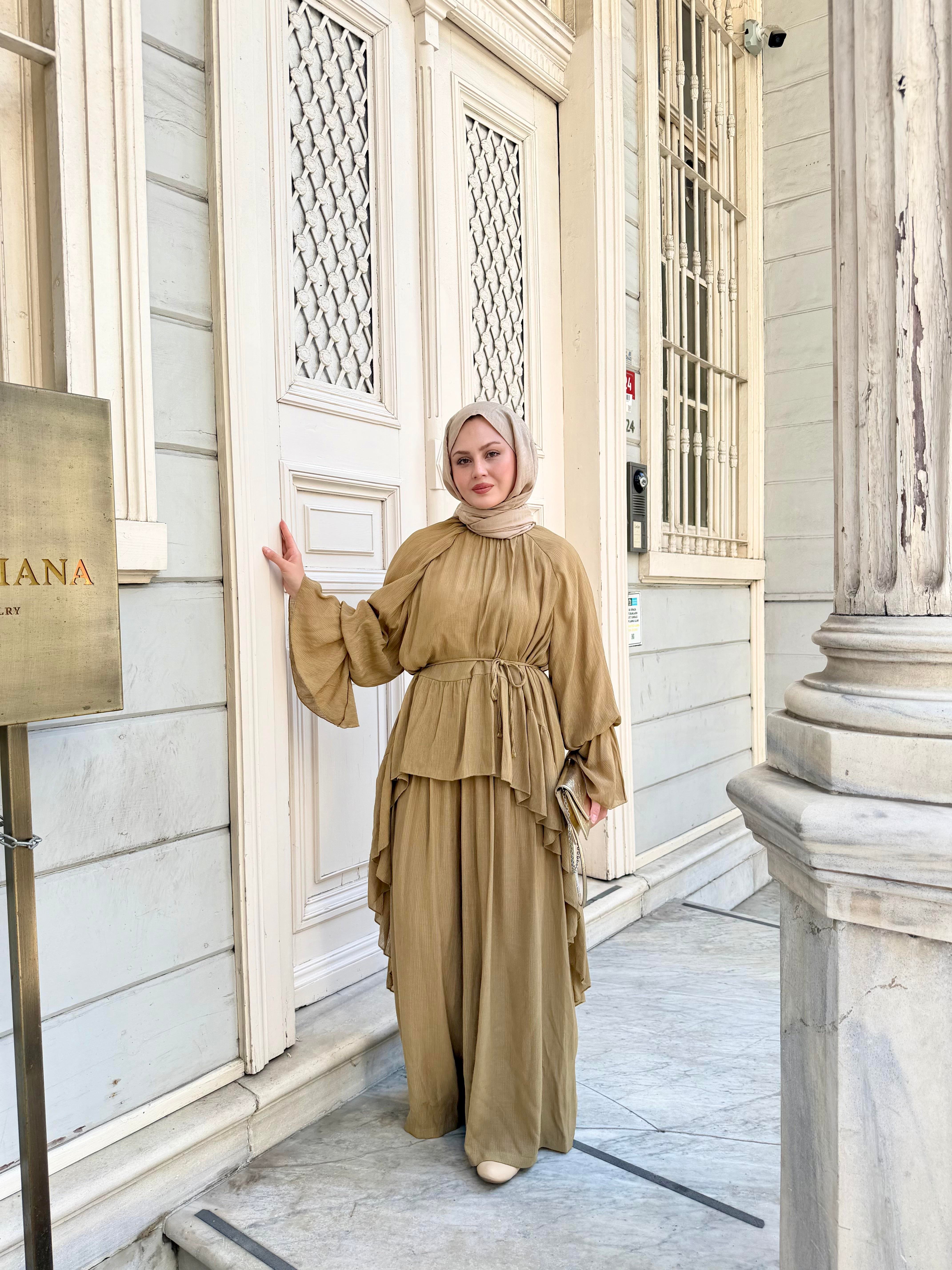 Tül Detay Bel Bağlamalı Pantolonlu Takım Yağ Yeşil