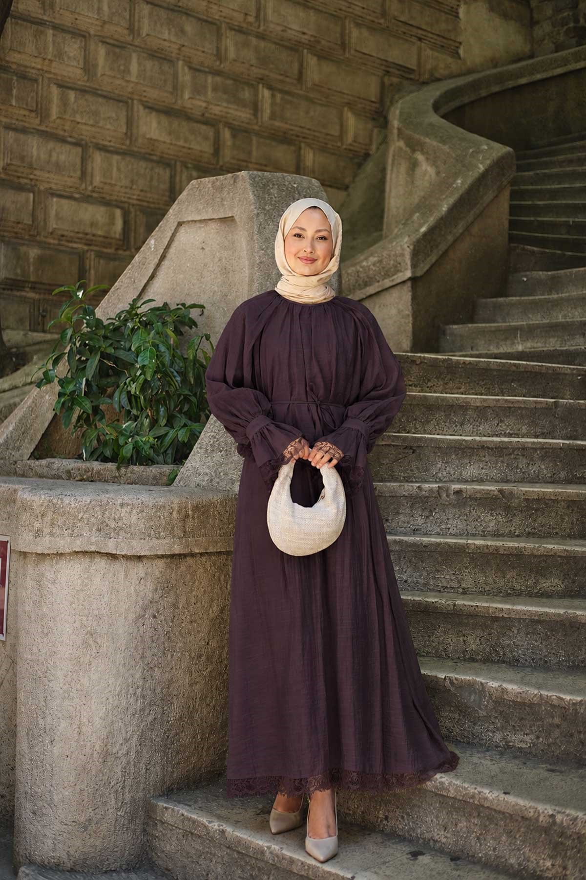 Uçları Tül Dantel Detaylı Bel Bağlamalı Takım Mürdüm