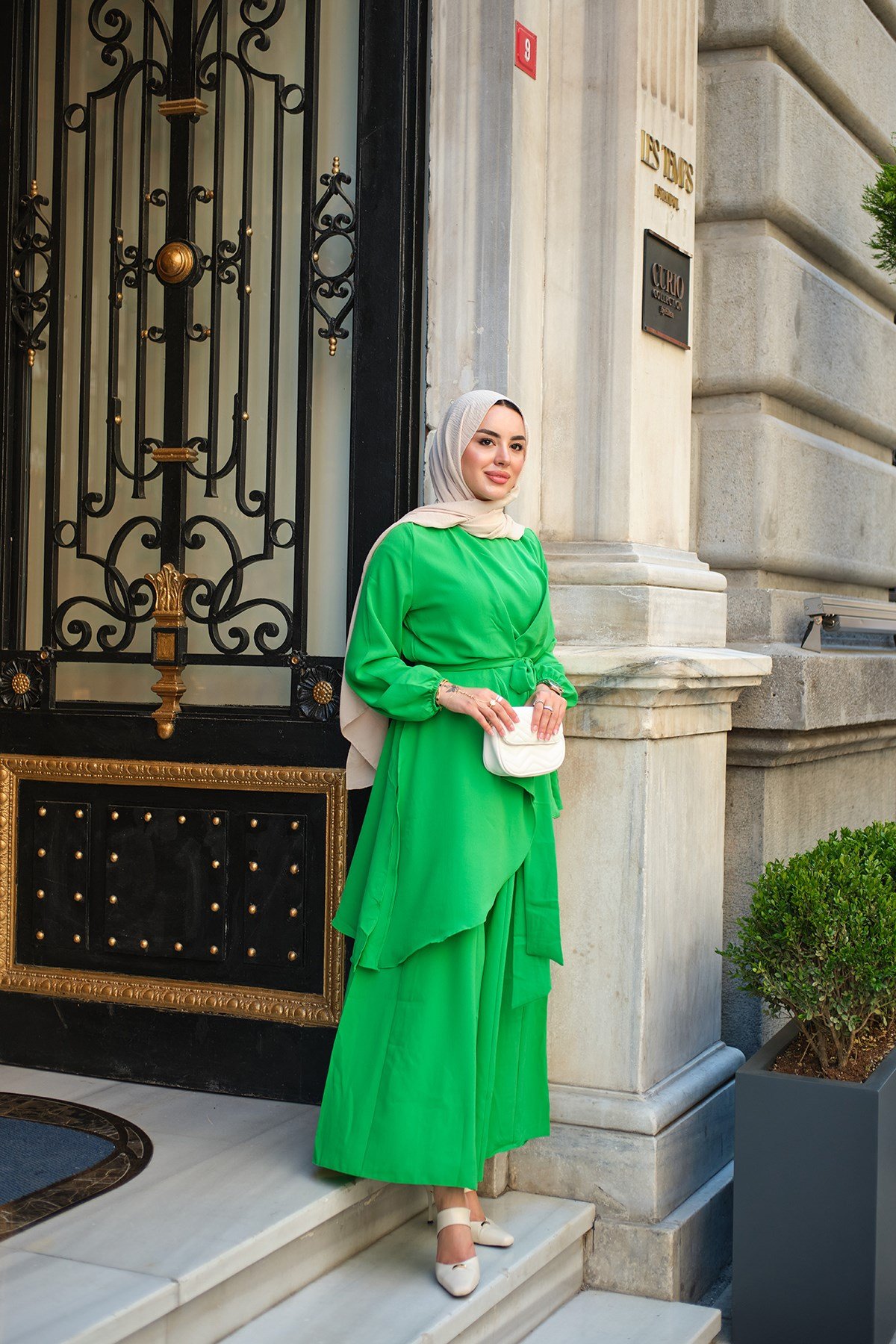 V Detay Bel Bağlamalı Takım Benetton Yeşil