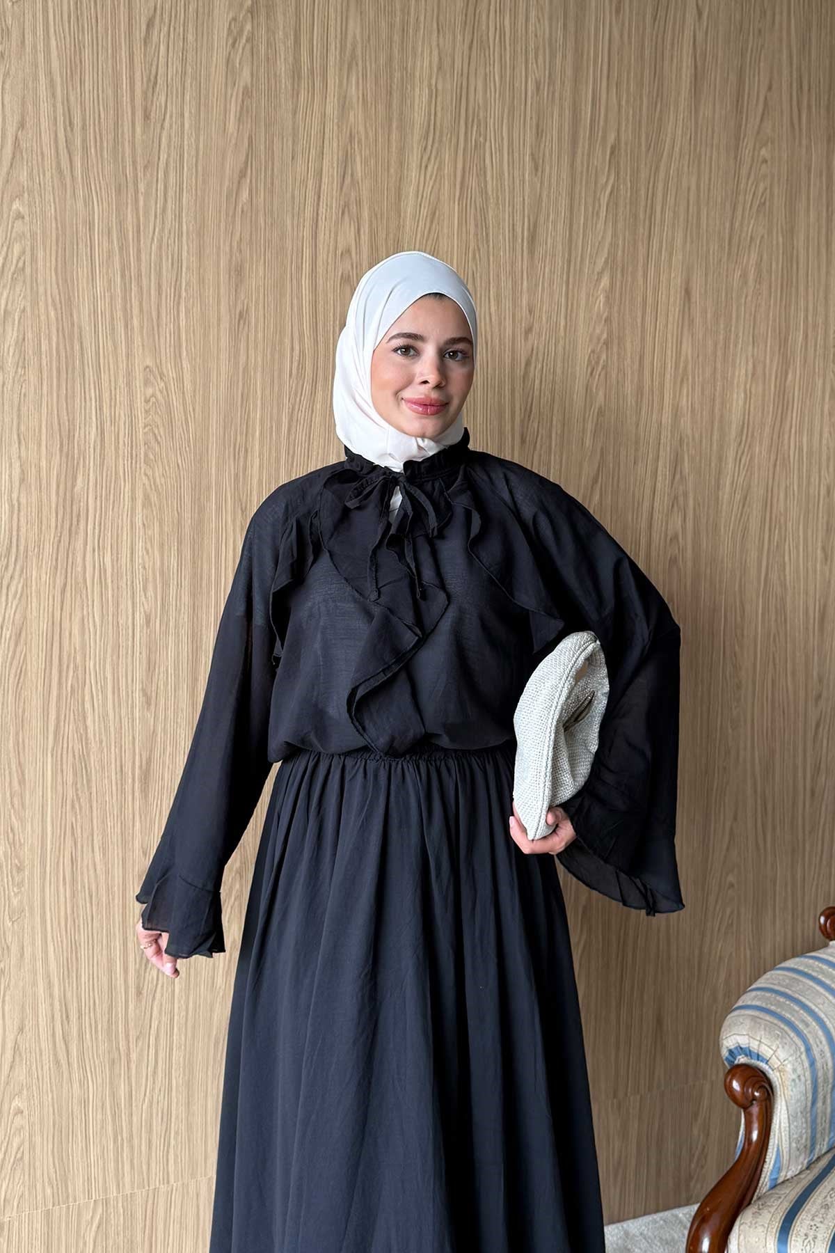 Volan Detay Vual Etekli Takım Siyah