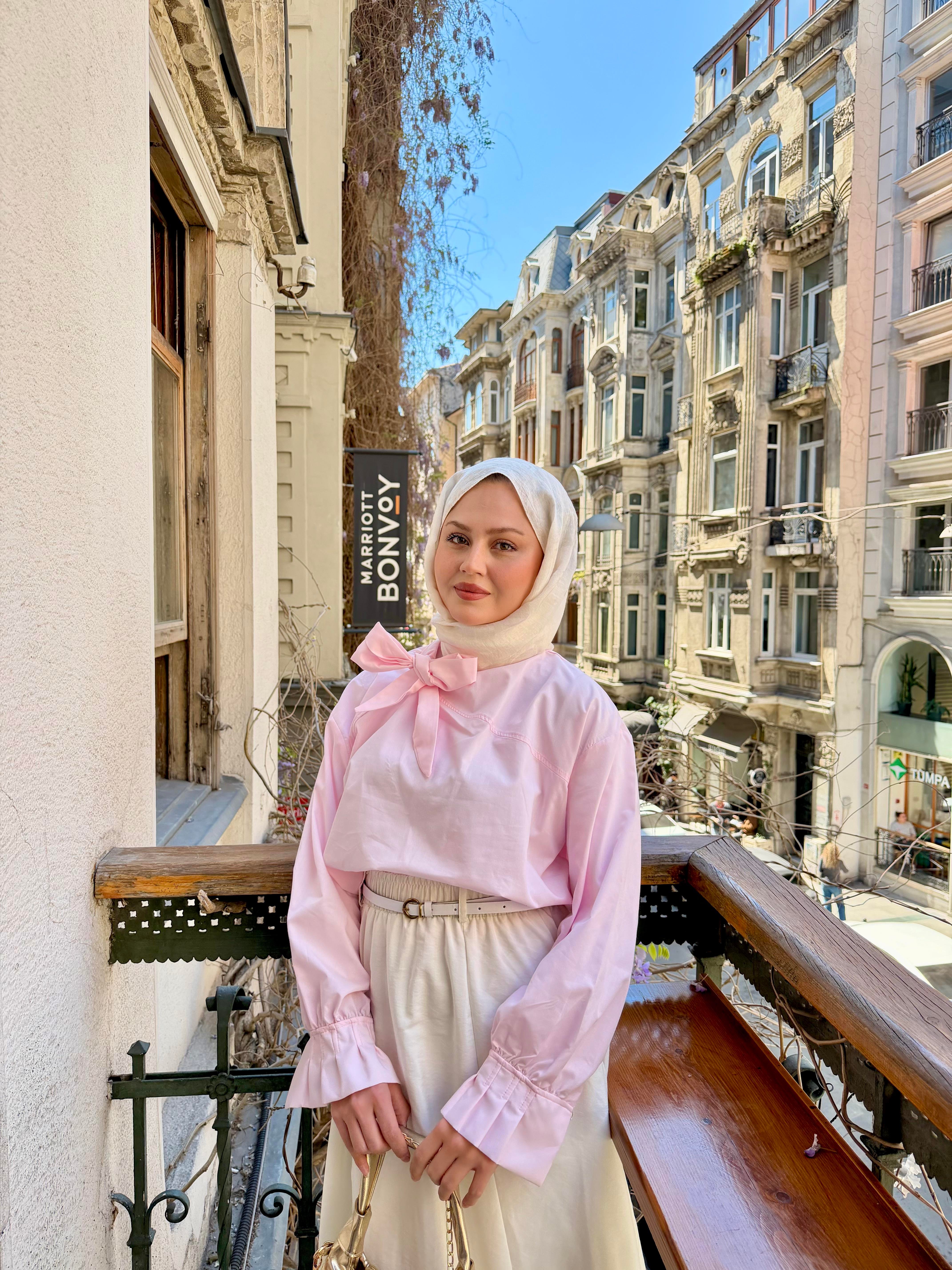 Yaka Bağlamalı Çima Detay Bel Bağlamalı Bluz Pembe