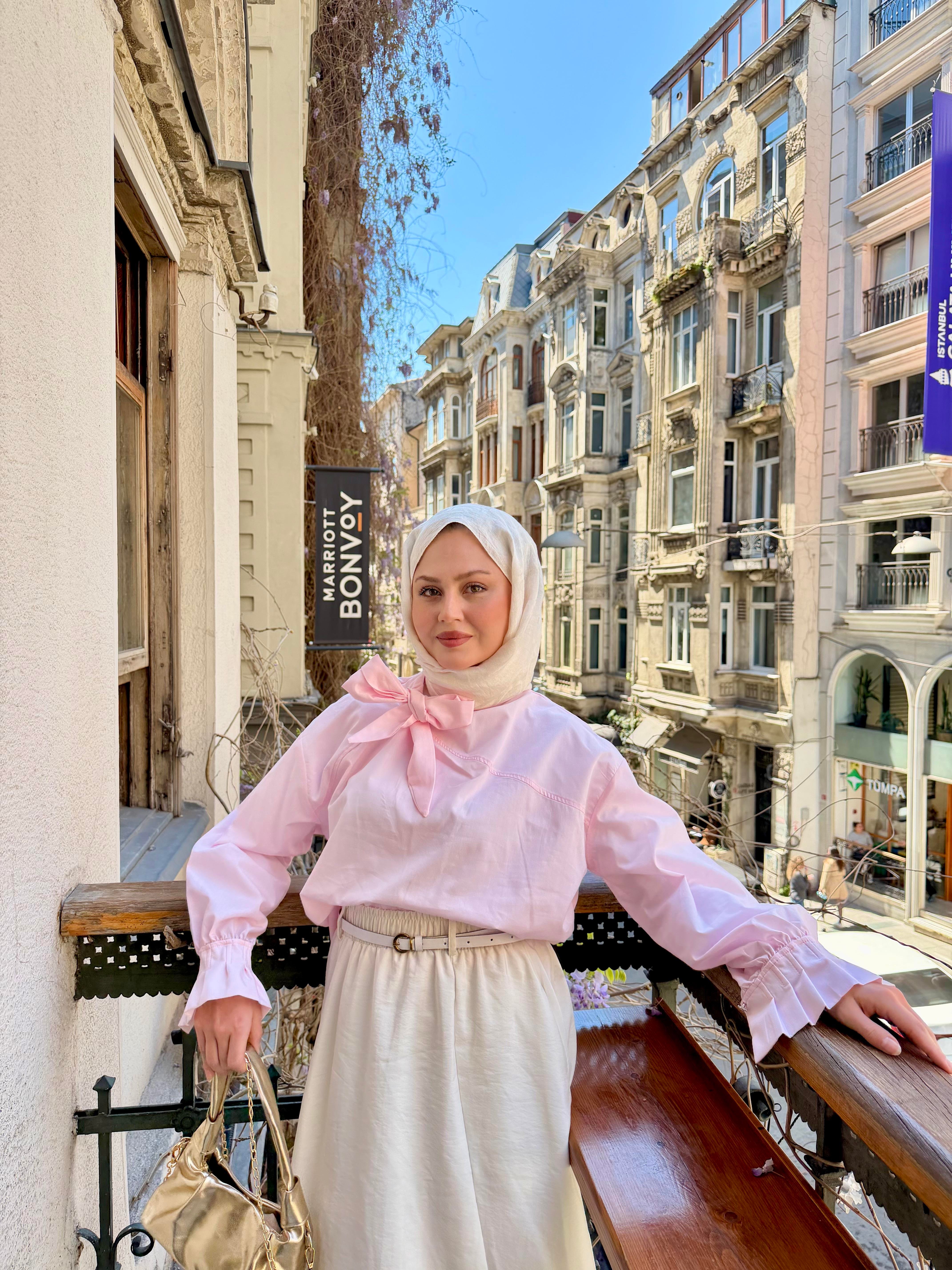 Yaka Bağlamalı Çima Detay Bel Bağlamalı Bluz Pembe