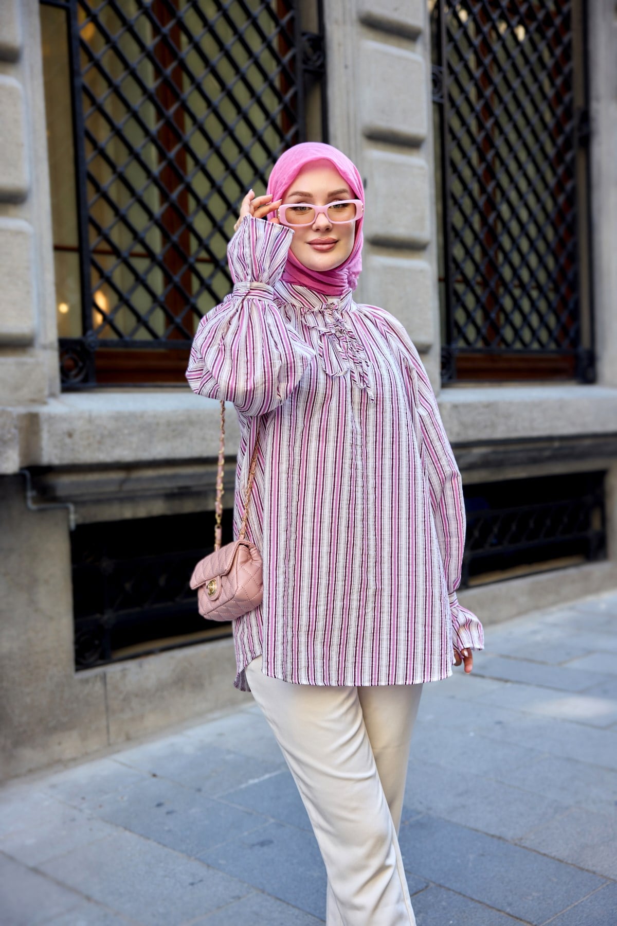 Yaka Bağlamalı İnce Ve Kalın Çizgili Bel Bağlamalı Poplin Tunik Pembe