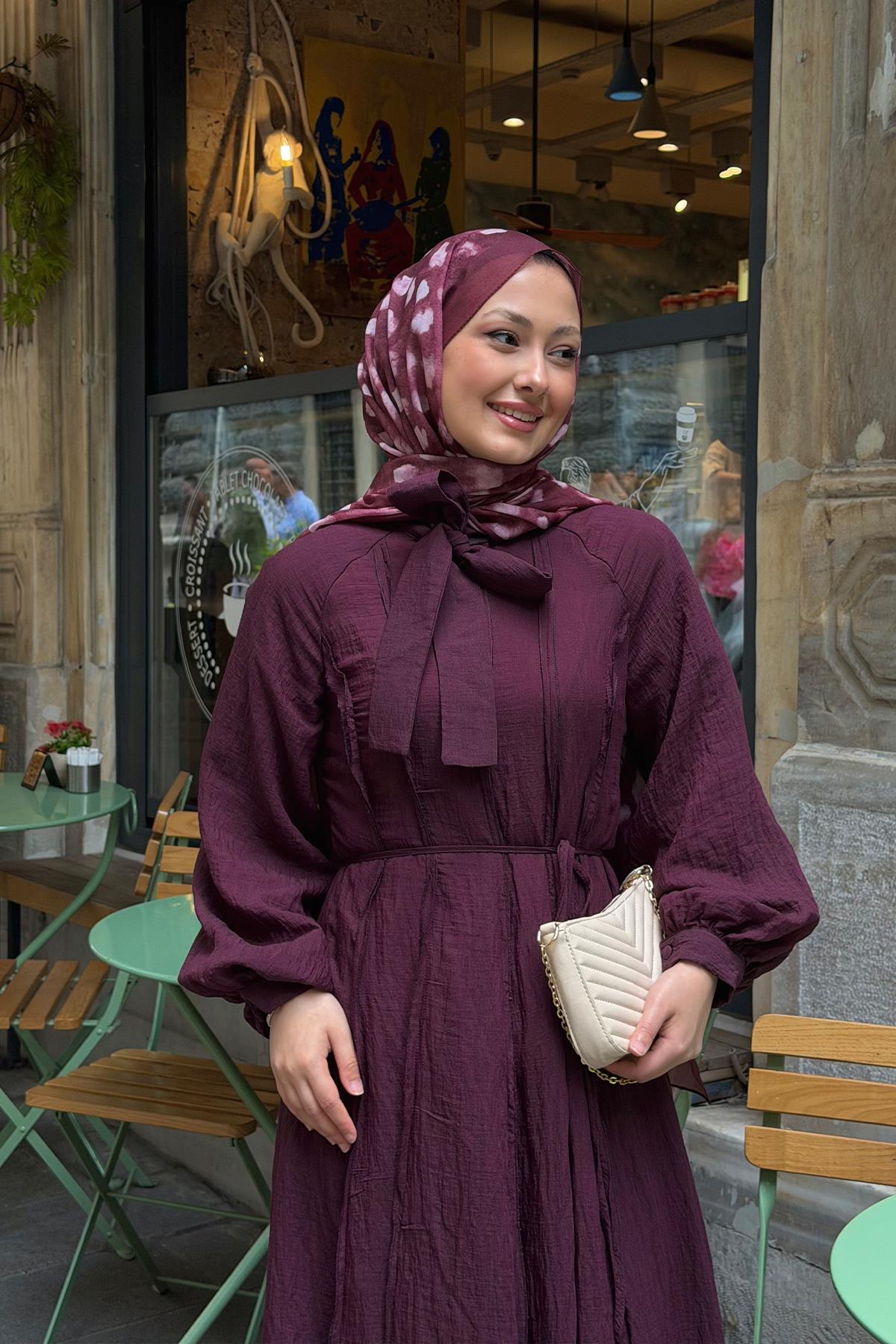 Yaka Bağlamalı Tül Kumaş Detay Bel Bağlamalı Elbise Mürdüm