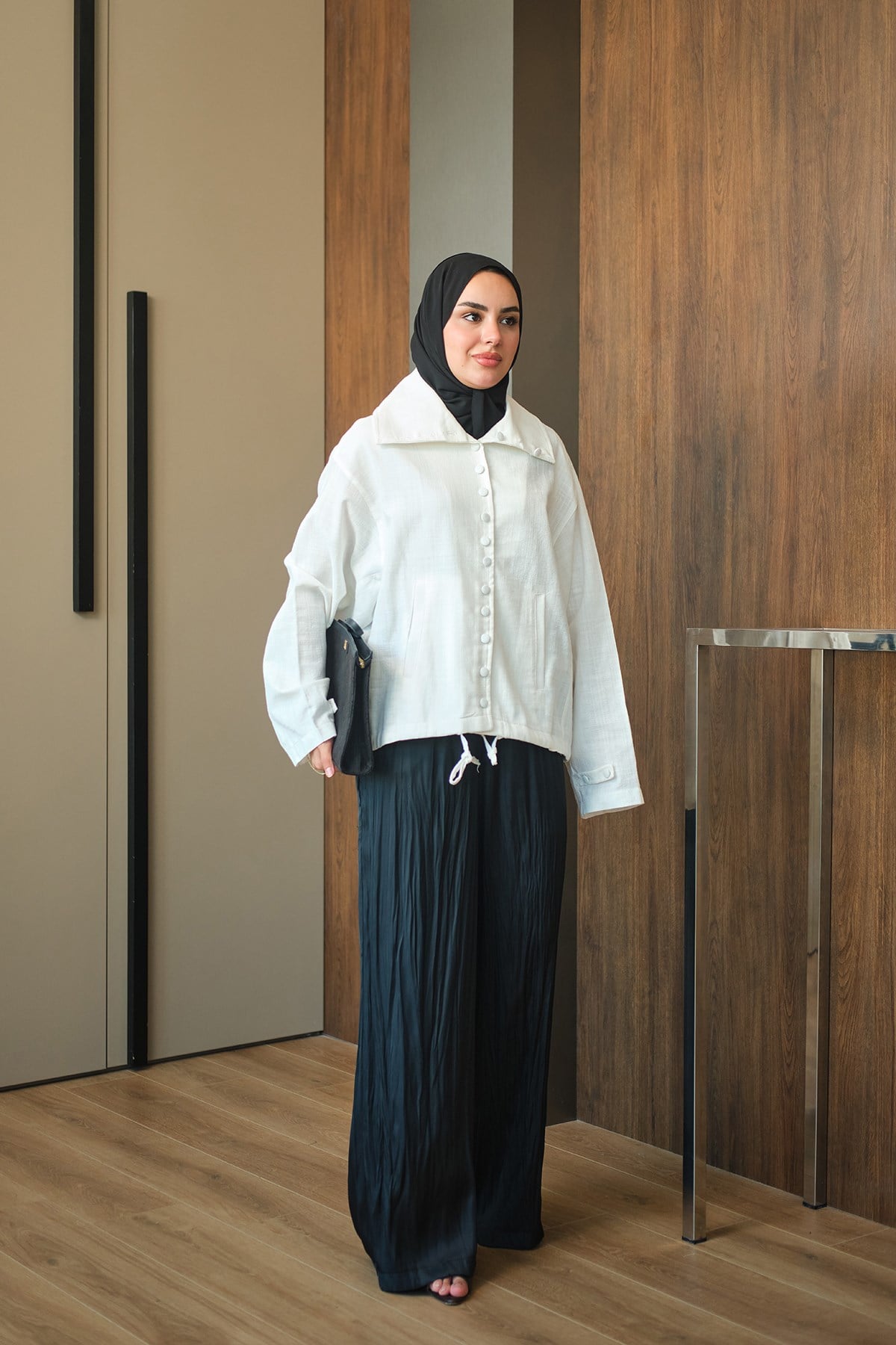Yaka Düğme Detaylı Çift Cepli Keten Gömlek Detay Ceket Beyaz