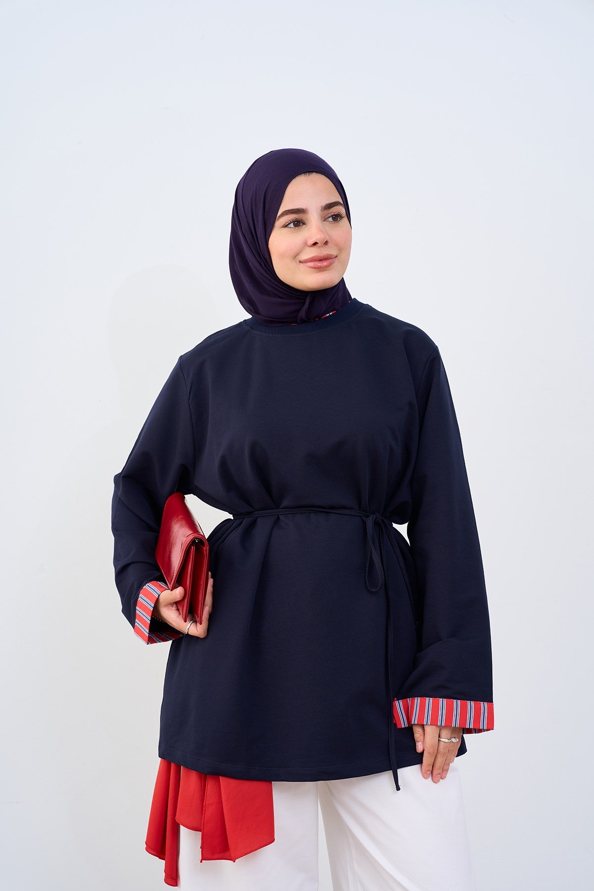 Yaka Ve Kolları Çizgi Garnili Bel Bağlamalı Sweatshirt Lacivert