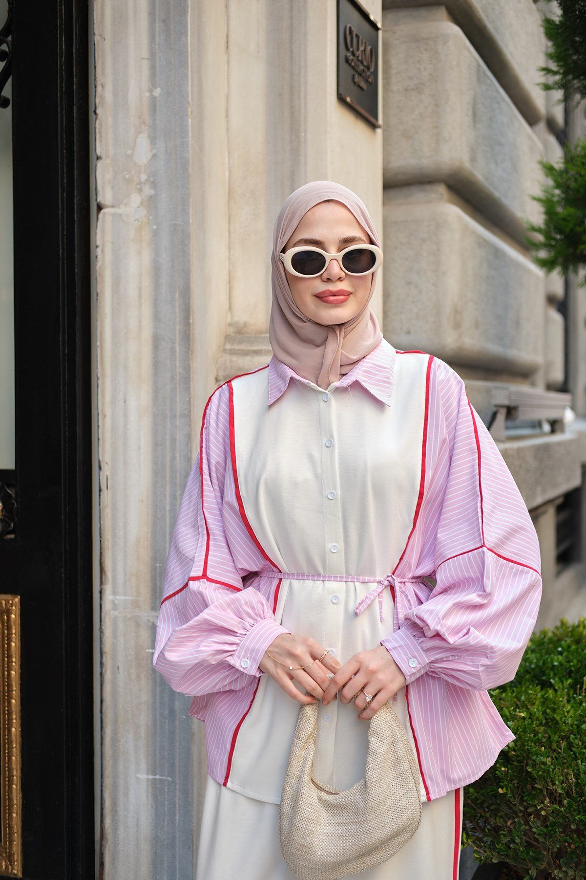 Yakası Çizgi Detay Bel Bağlamalı Gömlek Takım Pembe