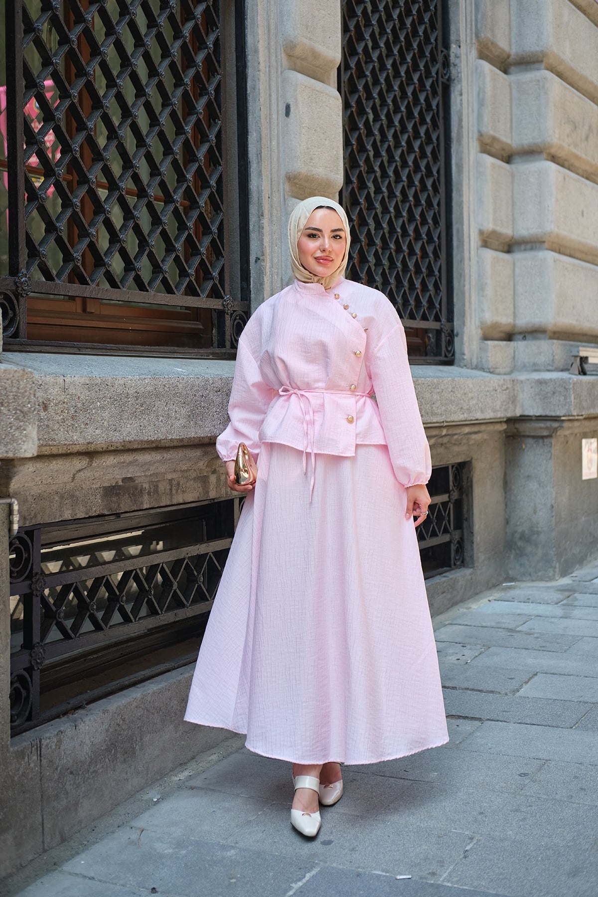 Yan Metal Düğmeli Bel Bağlamalı Takım Pembe