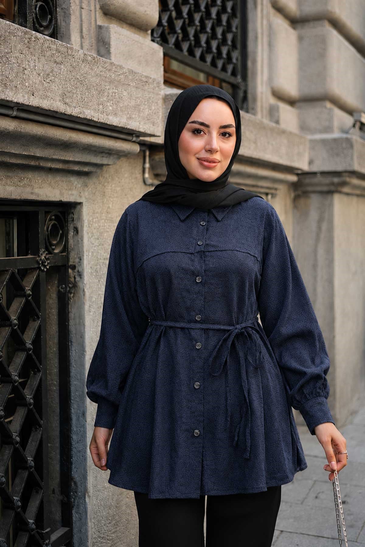 Yaprak Desenli Bel Bağlamalı Gömlek Lacivert