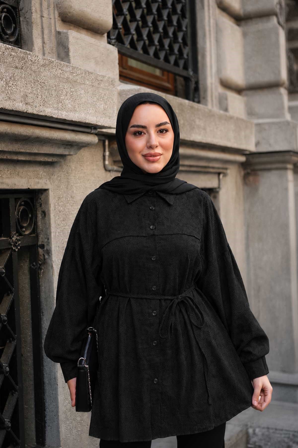 Yaprak Desenli Bel Bağlamalı Gömlek Siyah