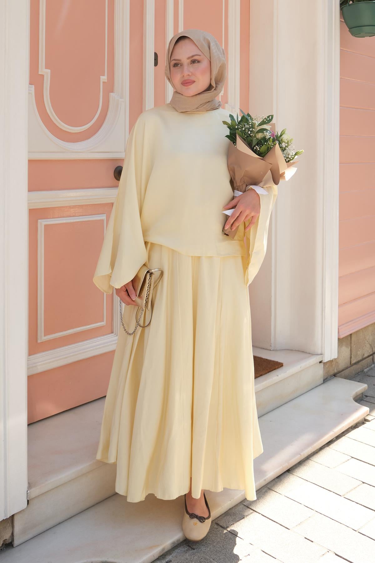 Yarasa Kol Bluzlu Etekli Takım Sarı