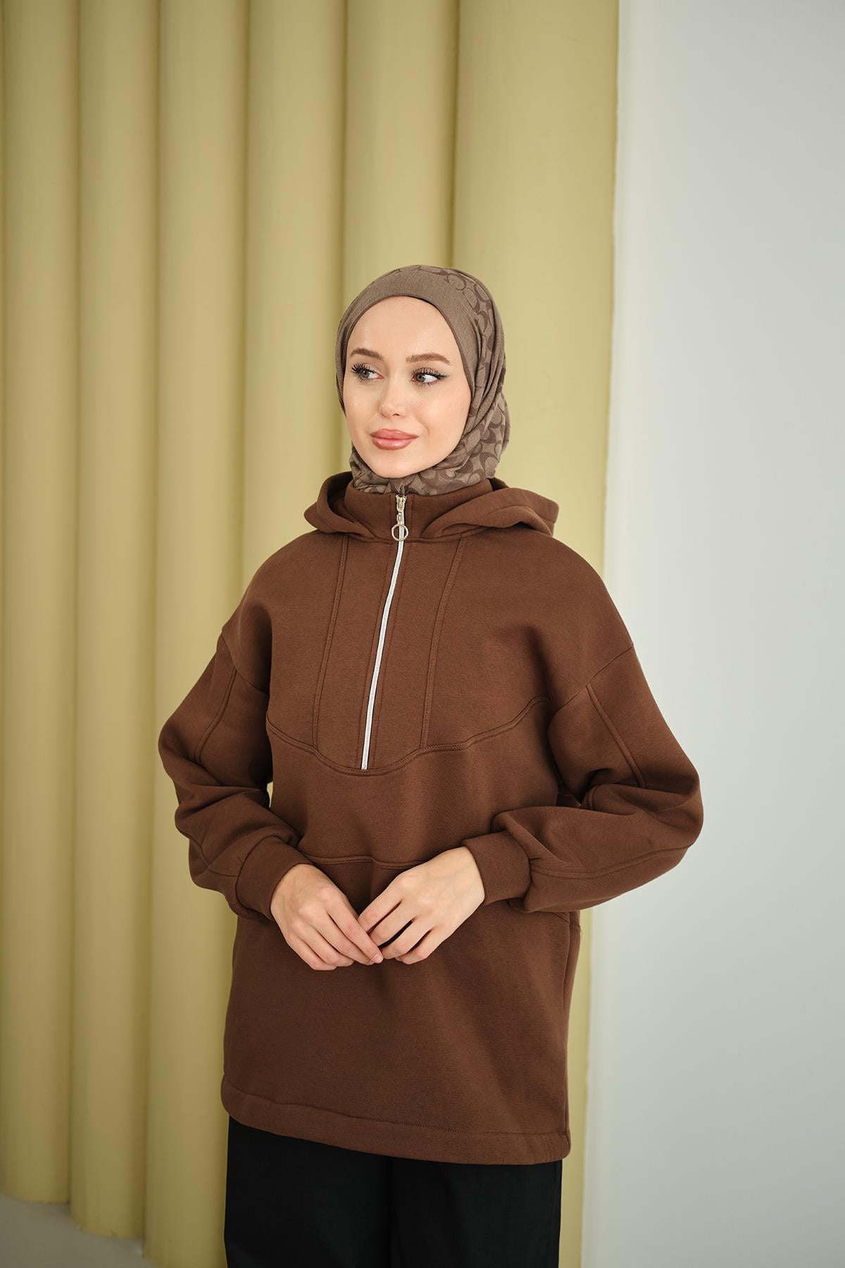 Yarım Fermuarlı Kapüşonlu Sweat Kahverengi