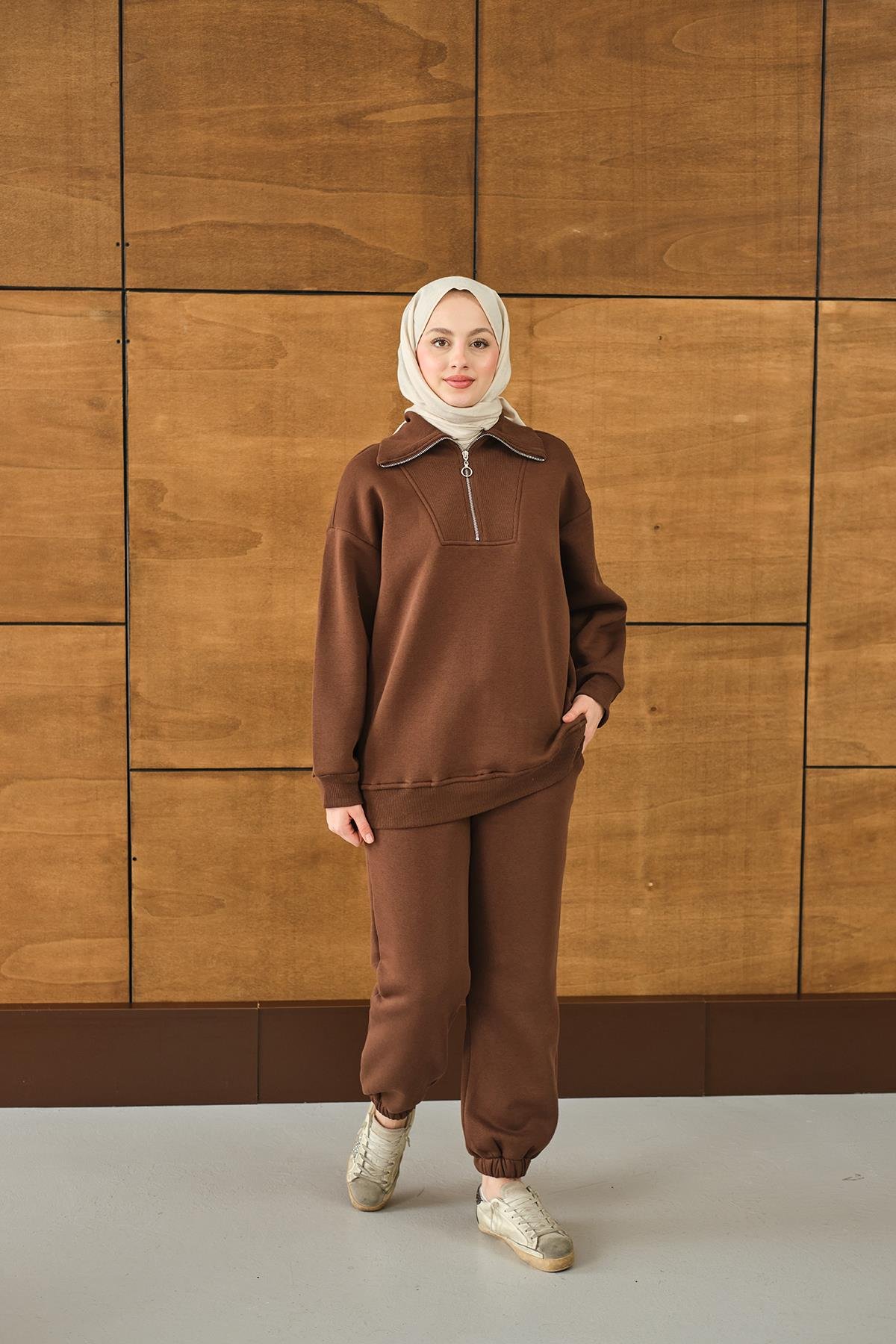 Yarım Fermuarlı Sweat Kahverengi