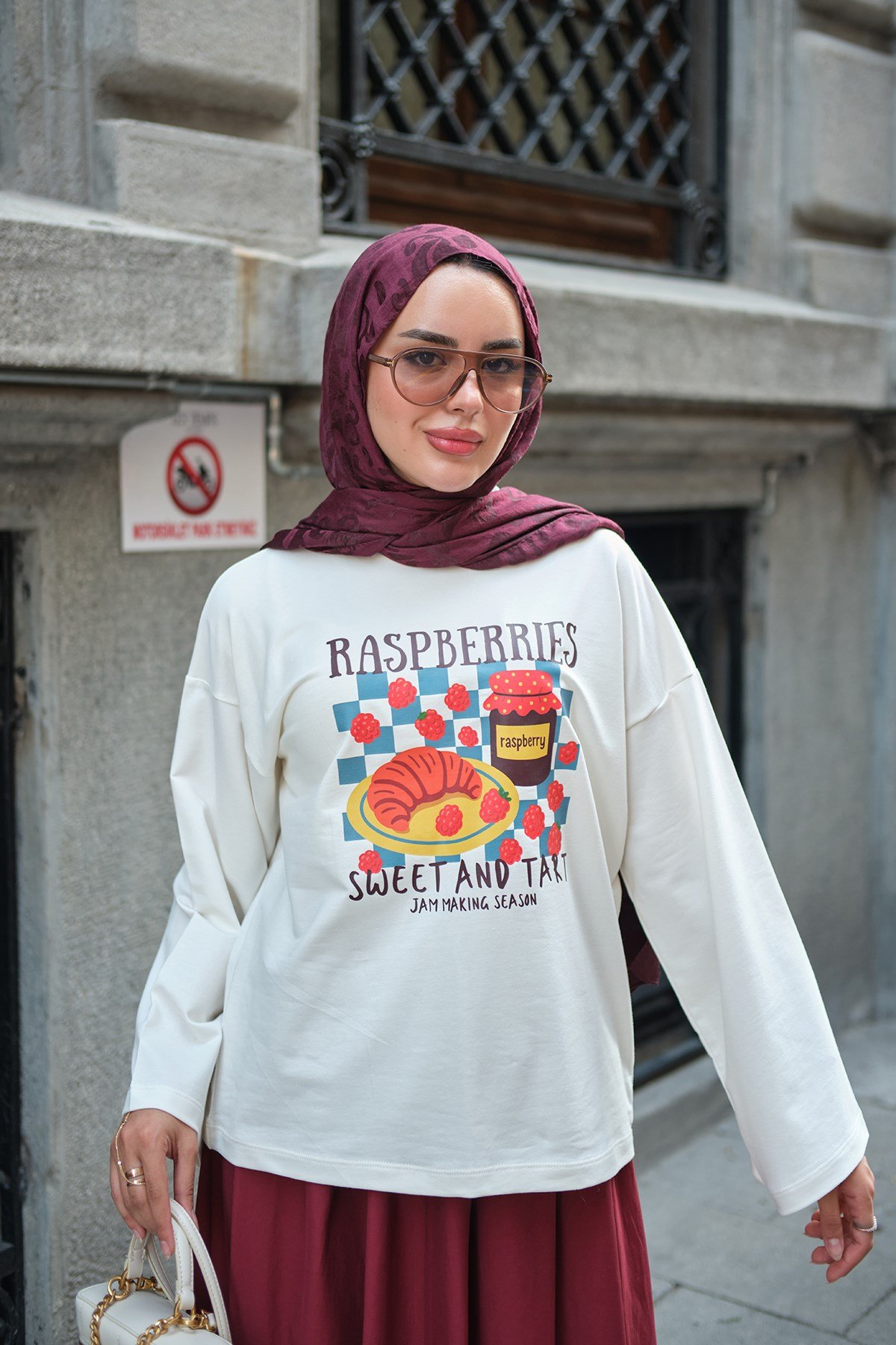 Yaz Baskılı Uzun Kollu Body Ekru