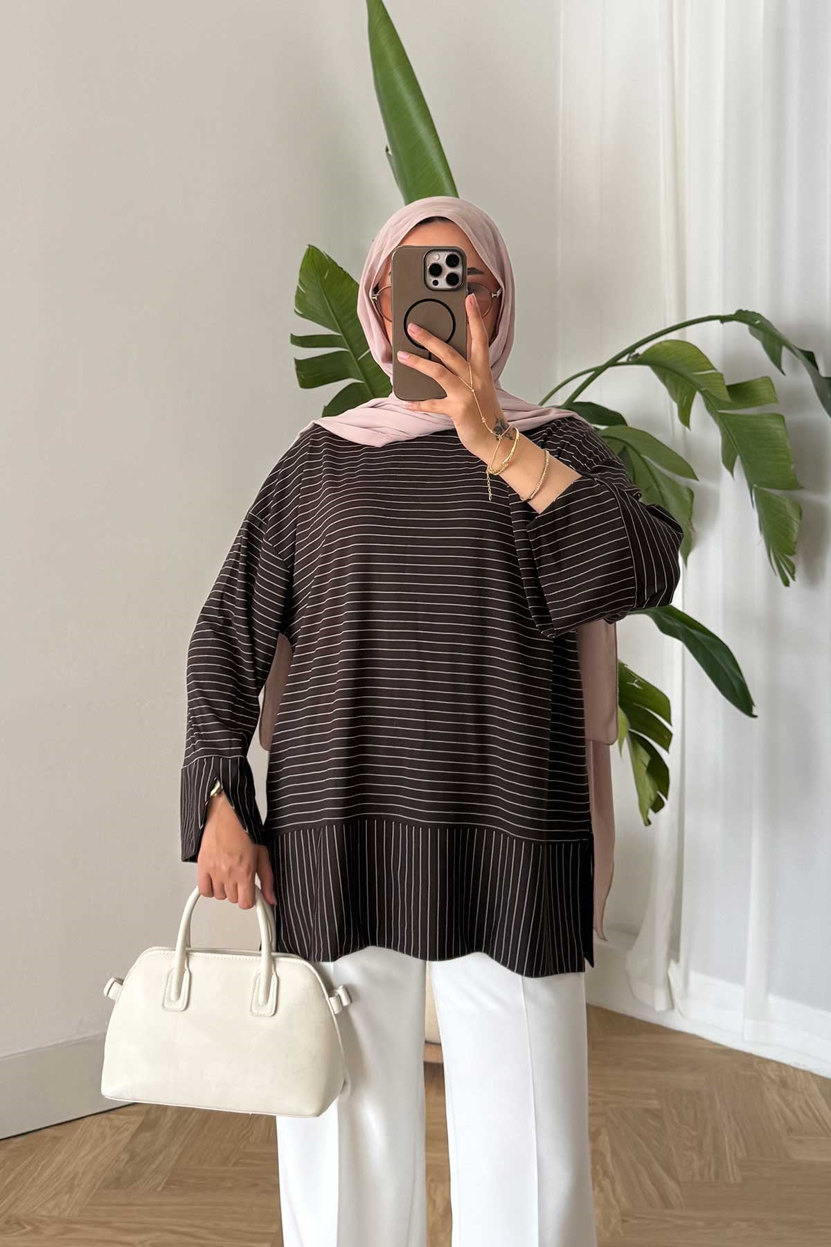 Yırtmaç Detay Çizgili Sweatshirt Kahverengi