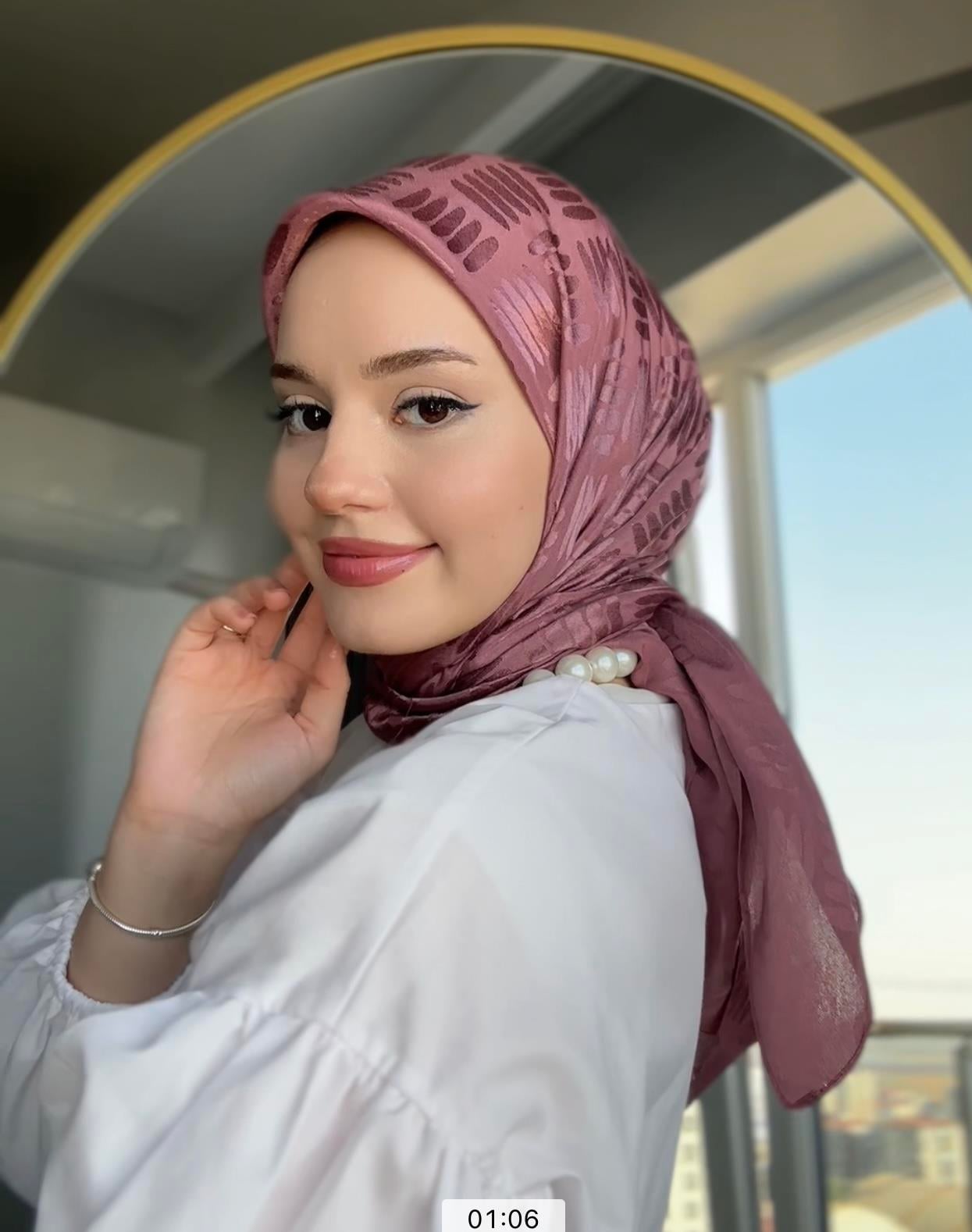 Gülkurusu Yaprak Desen Jakar Eşarp
