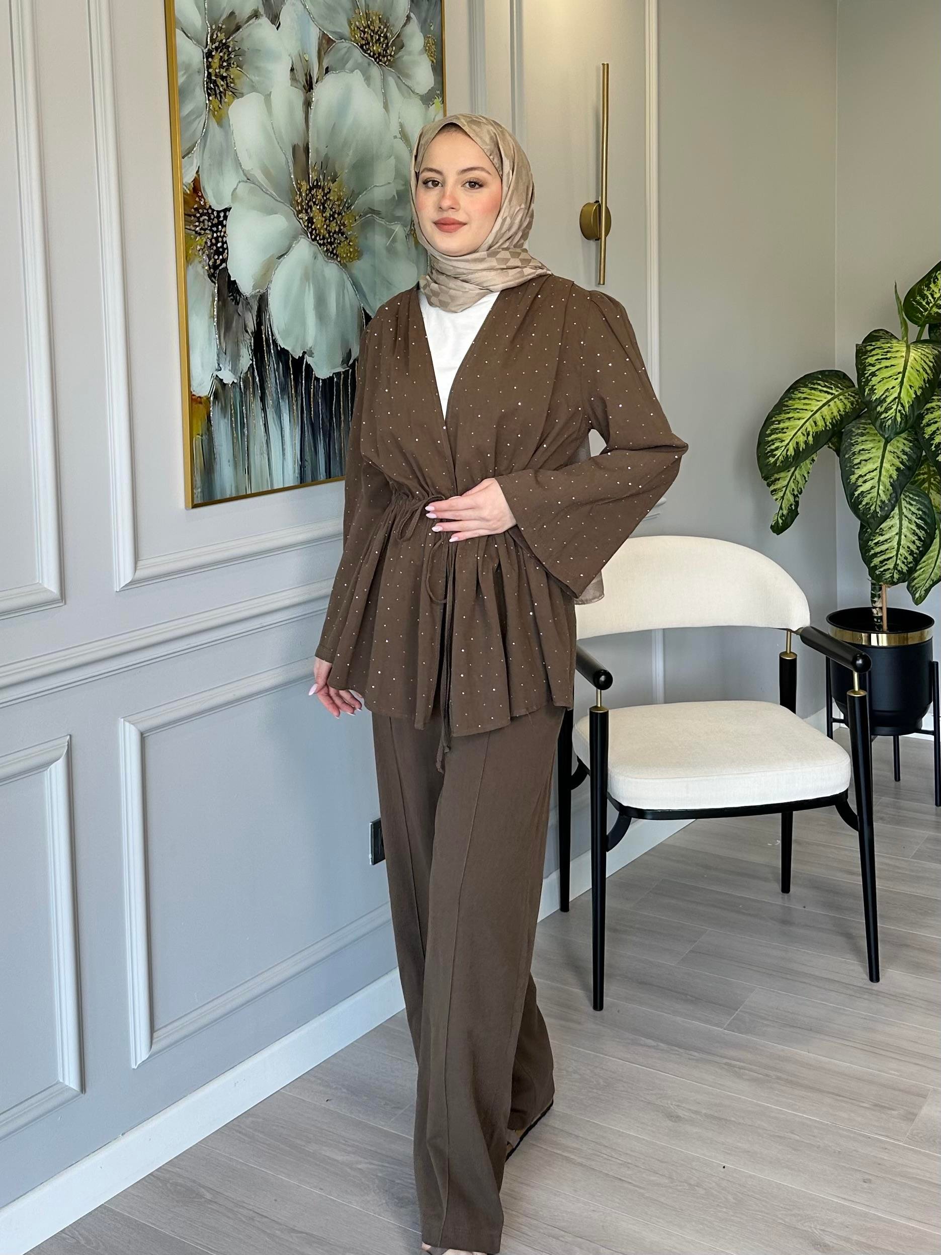 Kahverengi Taş Detaylı Keten Tunik Pantolon Takım