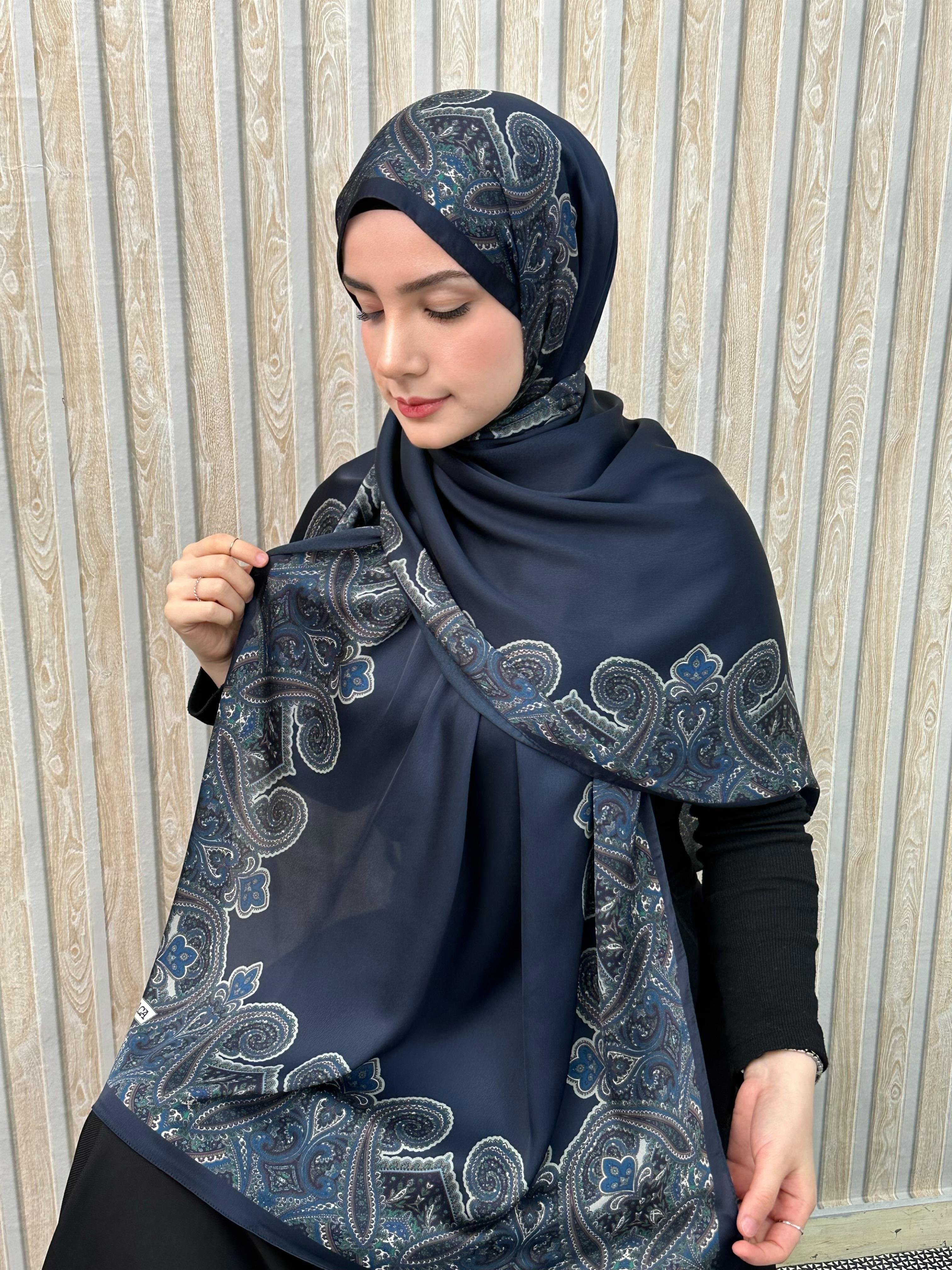 Lacivert Roza Deluxe İpek Şal