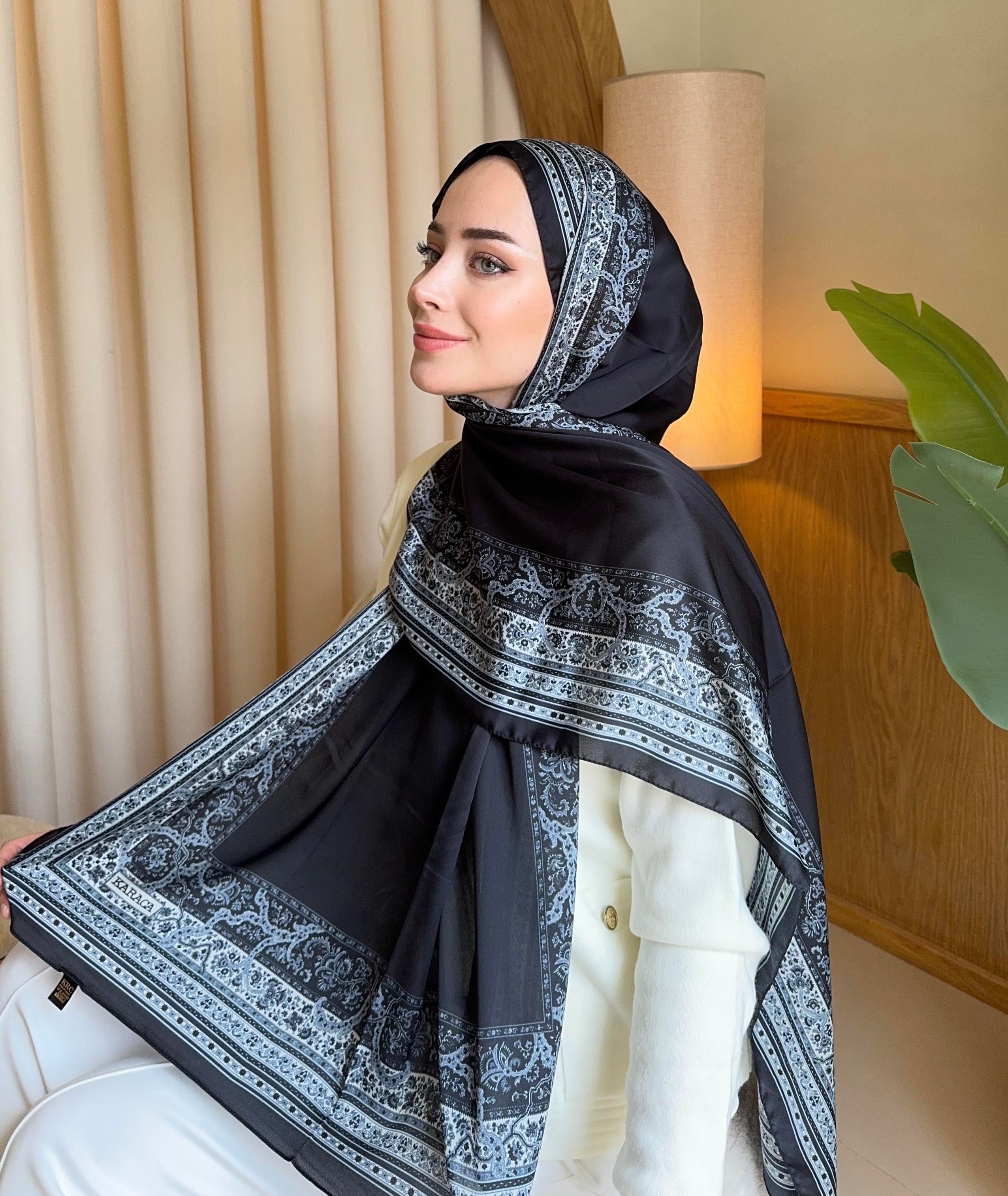 SiyahBeyaz Deluxe İpek Şal