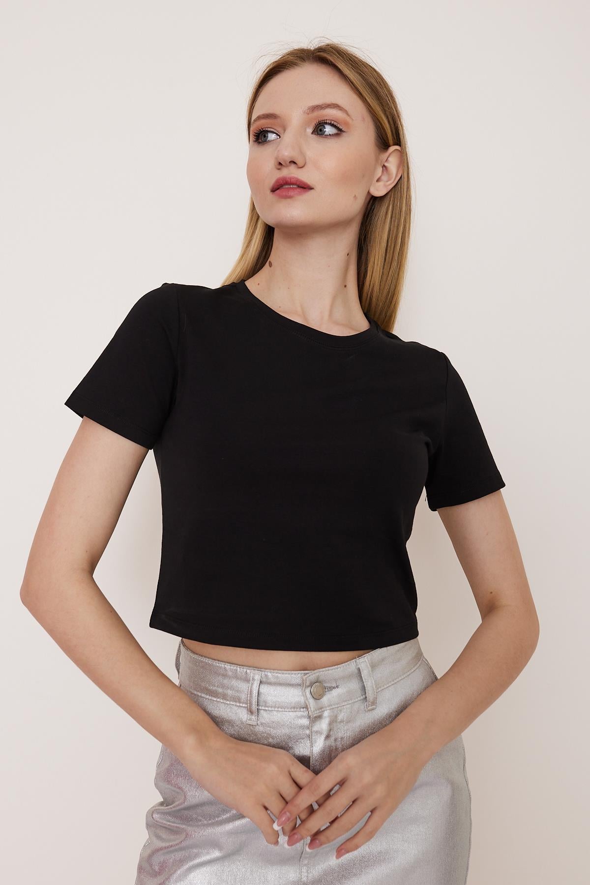 Basic Siyah Crop Tshirt 