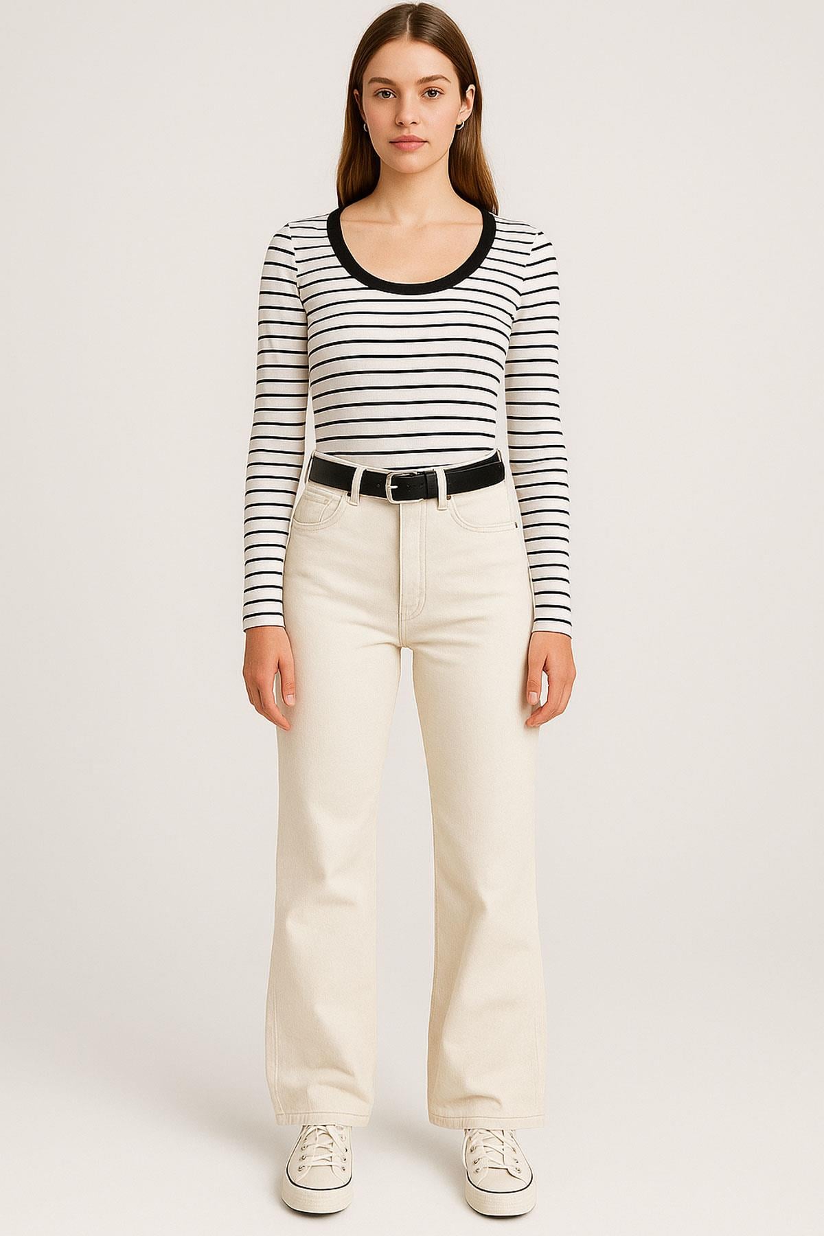 Uzun Kollu Kayık Yaka Ribanalı Bluz